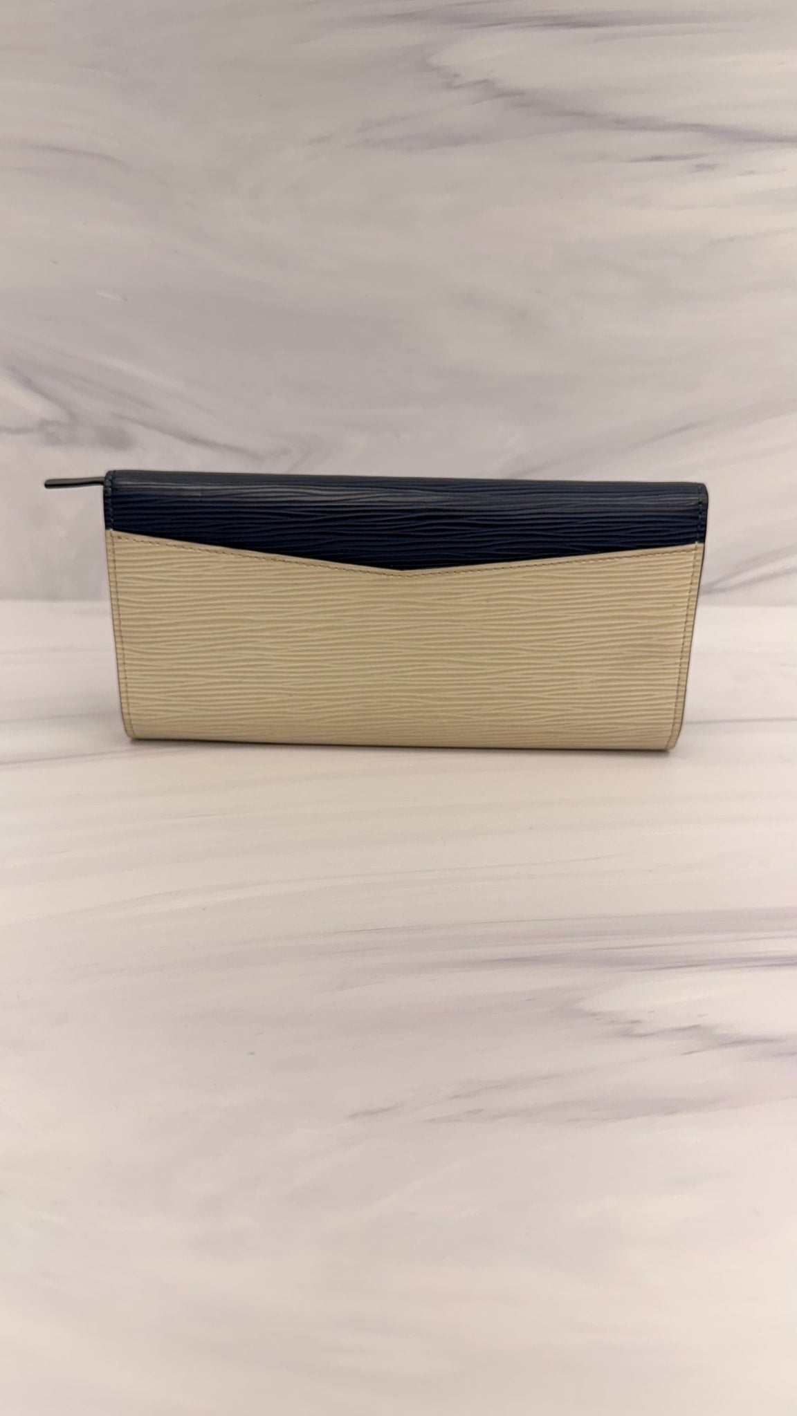 Louis Vuitton Blue And Cream Epi Leather Long Wallet