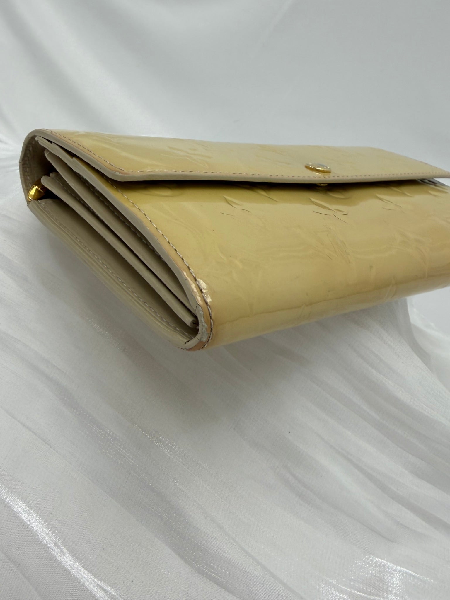 Louis Vuitton Yellow Vernis Sarah Wallet