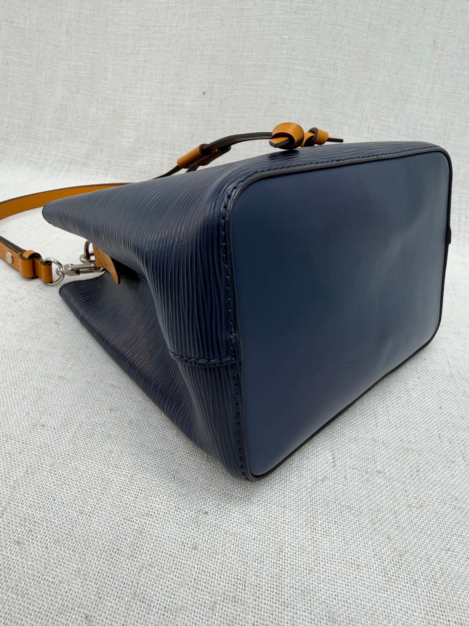 Louis Vuitton Navy & Mustard Epi Leather Neonoe BB Bucket Bag