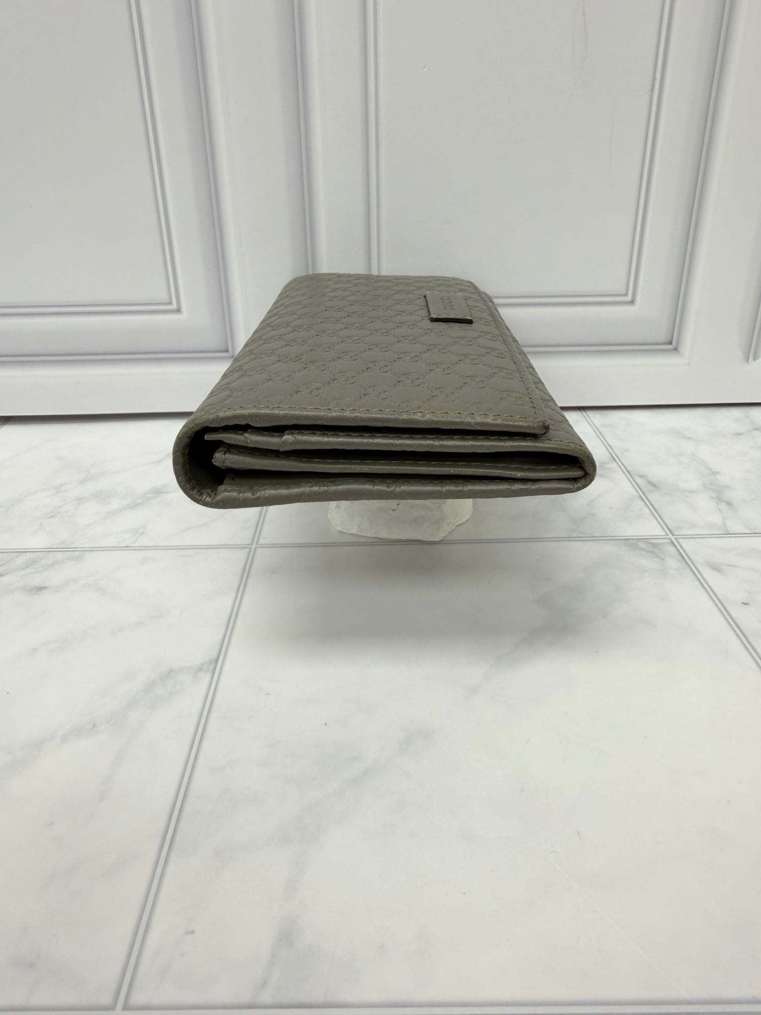Gucci Grey Microguccissima Leather Long Wallet 