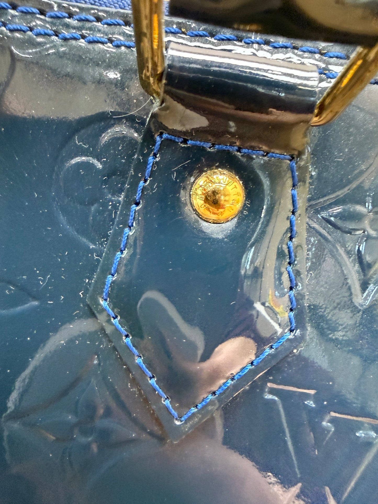 https://res.cloudinary.com/dyql5hig8/image/upload/v1758301854/fbwranukl72pezqawvjt.jpg
