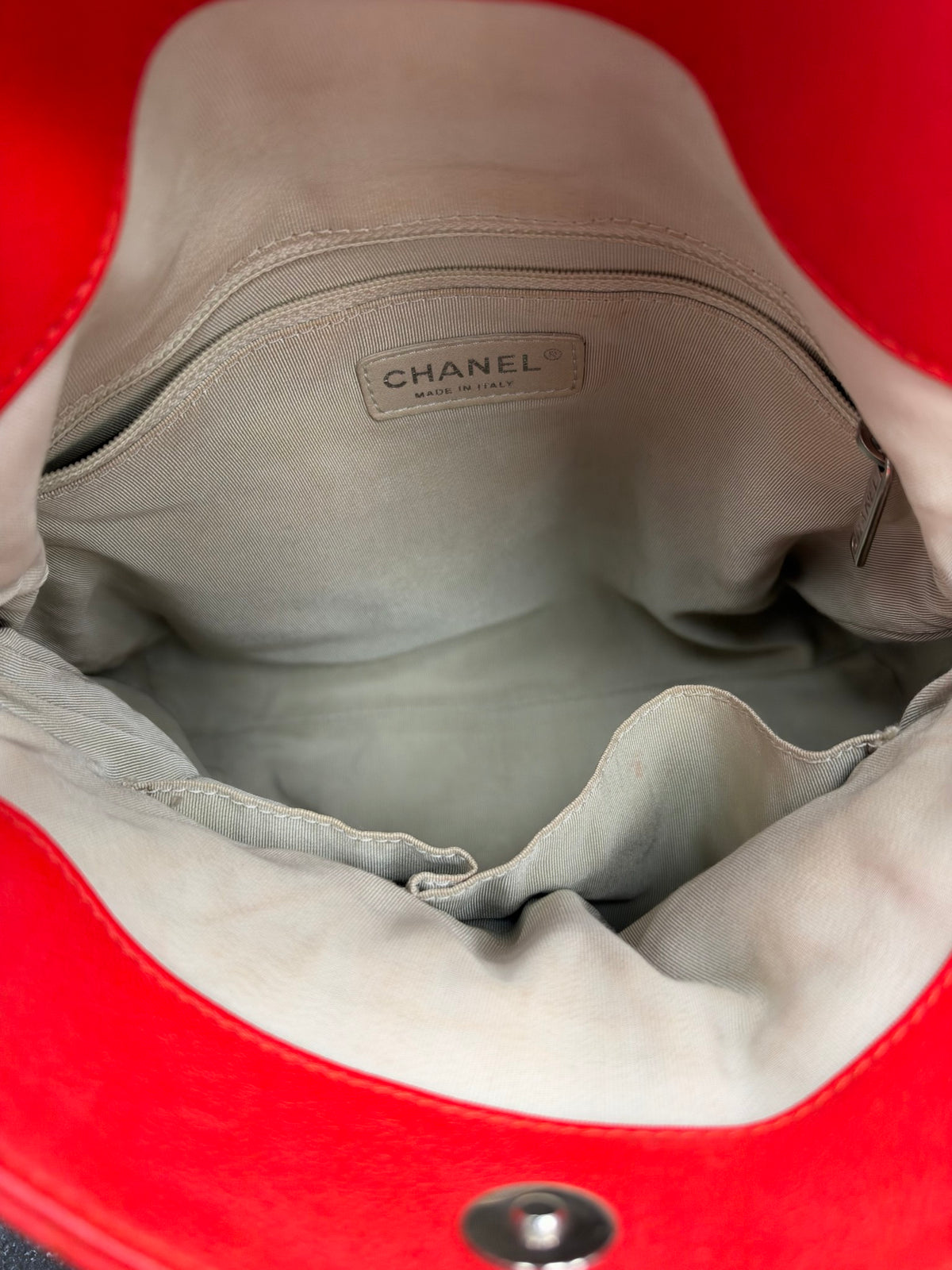 Chanel Red Quilted Washed Lambskin Medium Chain Around Hobo Bag
