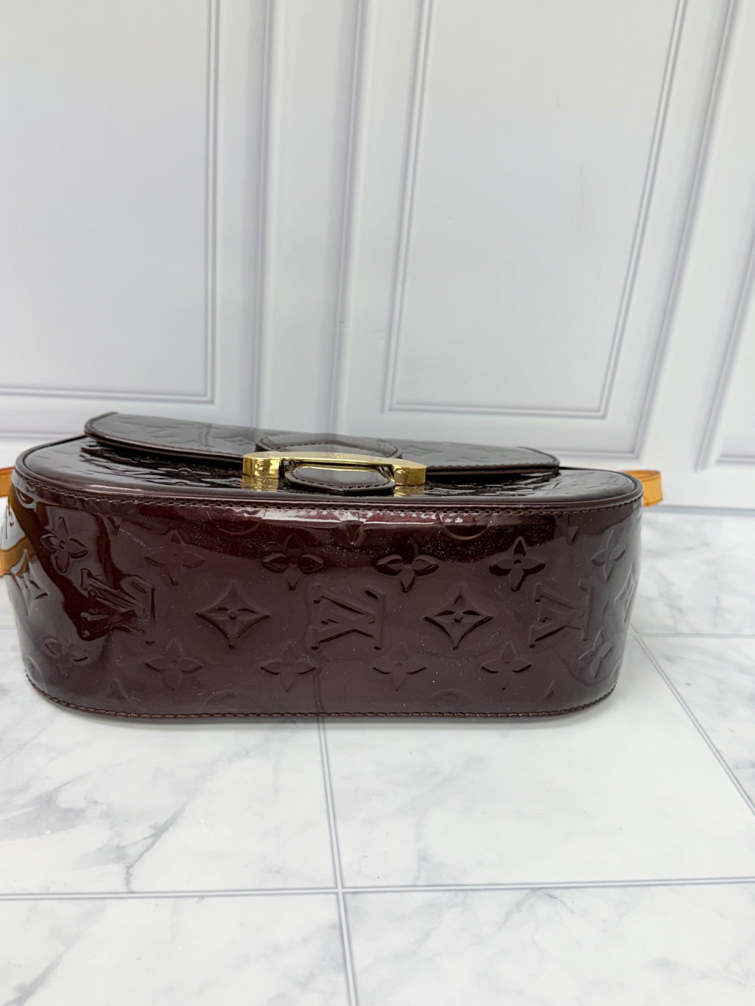 Louis Vuitton Monogram Amarante Vernis Leather Bellflower PM