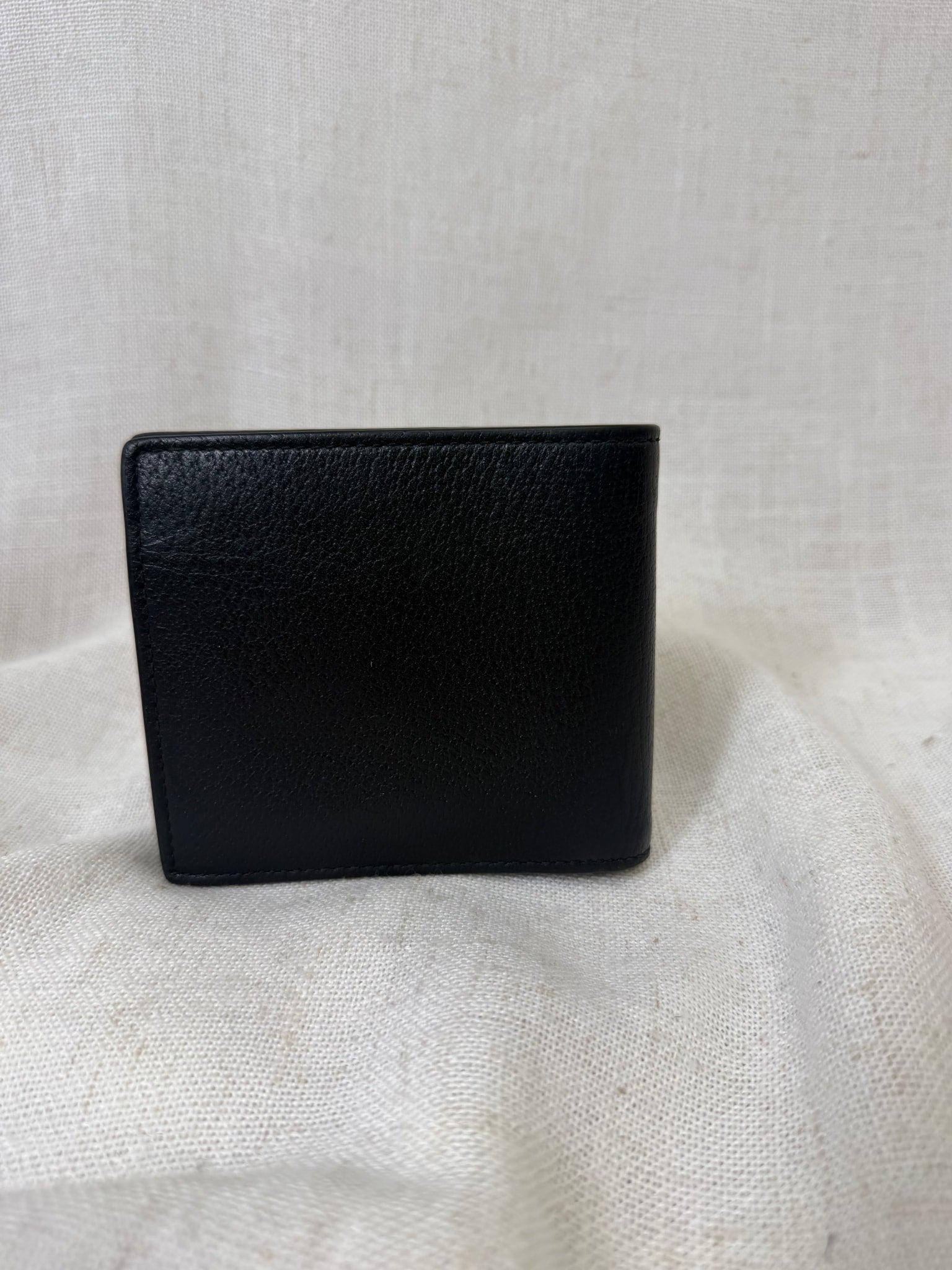 Gucci Black Leather Anomalies Bee Bifold Wallet