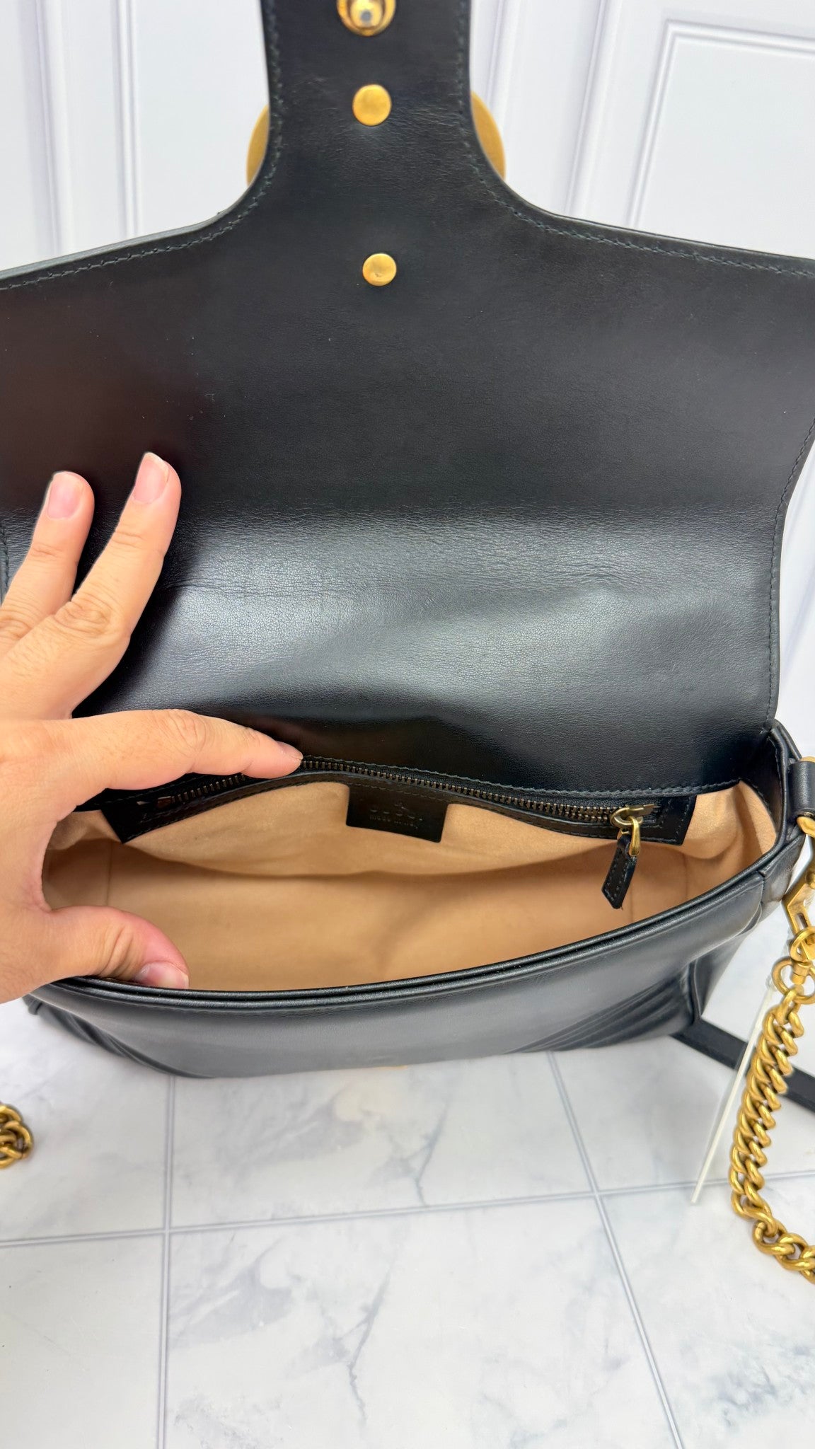 Gucci Black Leather GG Marmont Top Handle 2Way Bag 