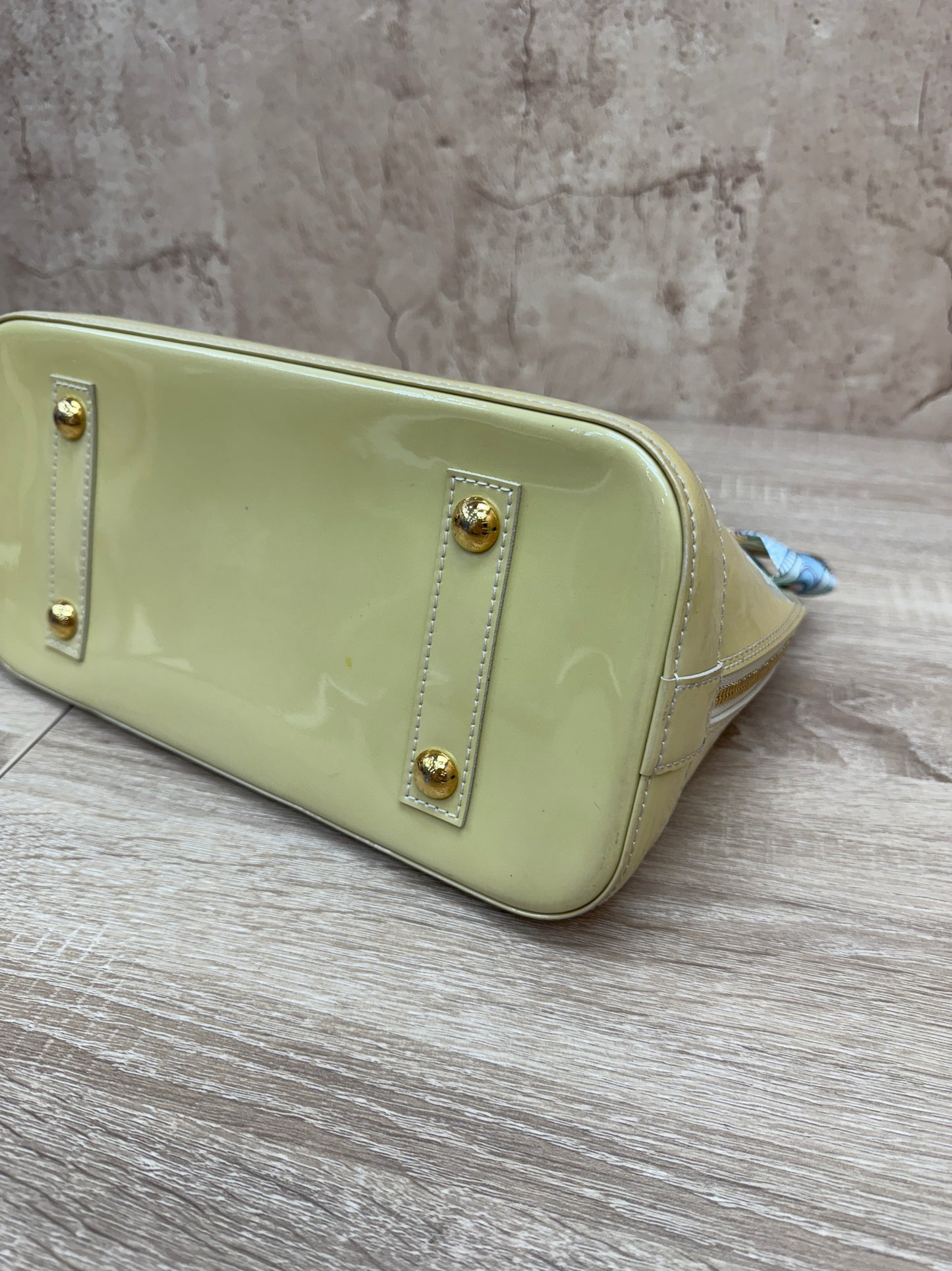 Louis Vuitton Butter Yellow Vernis Alma PM 