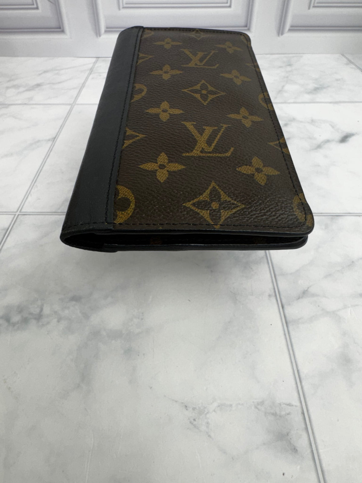 Louis Vuitton Monogram Macassar Brazza Wallet