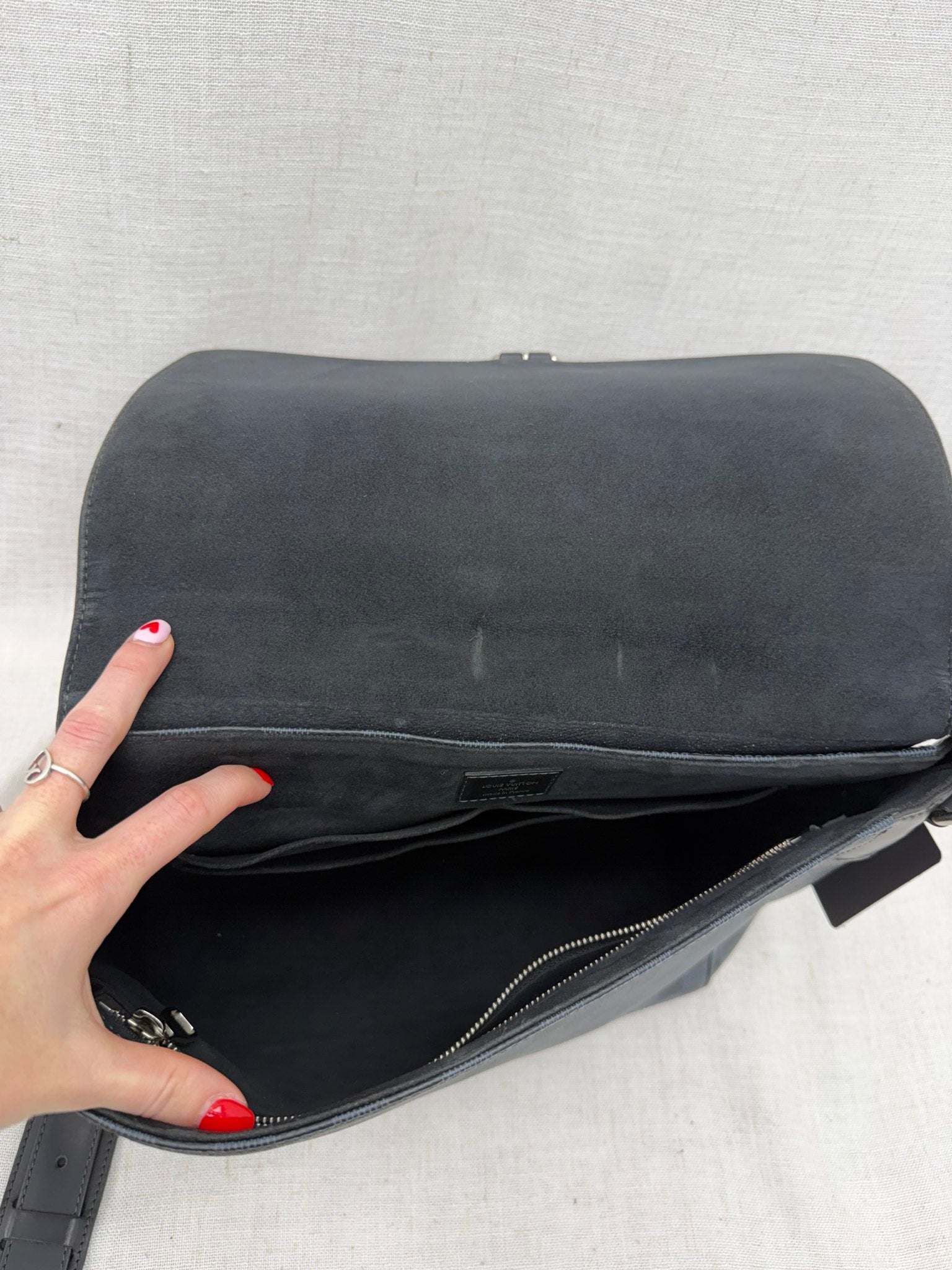 Louis Vuitton Damier Cobalt Newport MM Messenger Bag