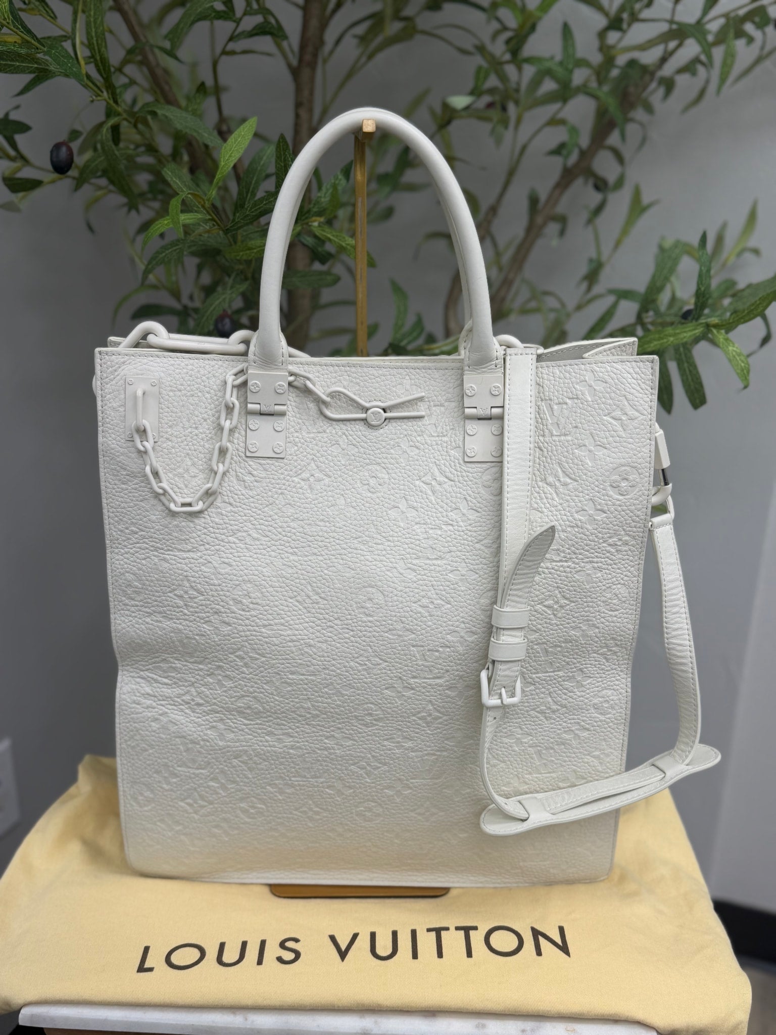 Louis Vuitton X Virgil Abloh White Taurillon Leather Sac Plat Tote Bag