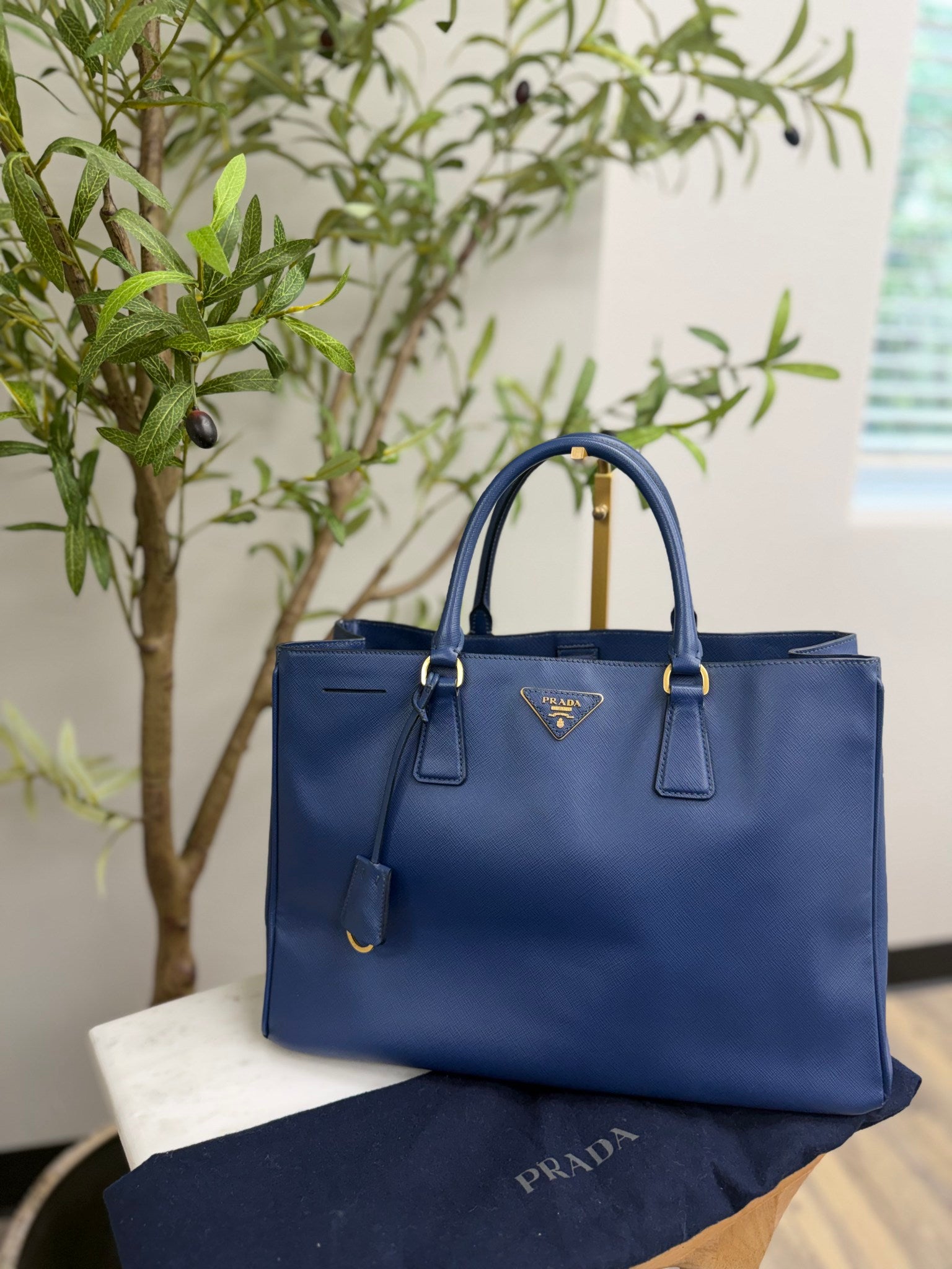 Prada Blue Saffiano Leather Large Galleria Tote Bag