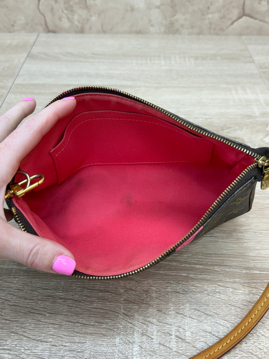Louis Vuitton Monogram V Line Pochette Shoulder Bag