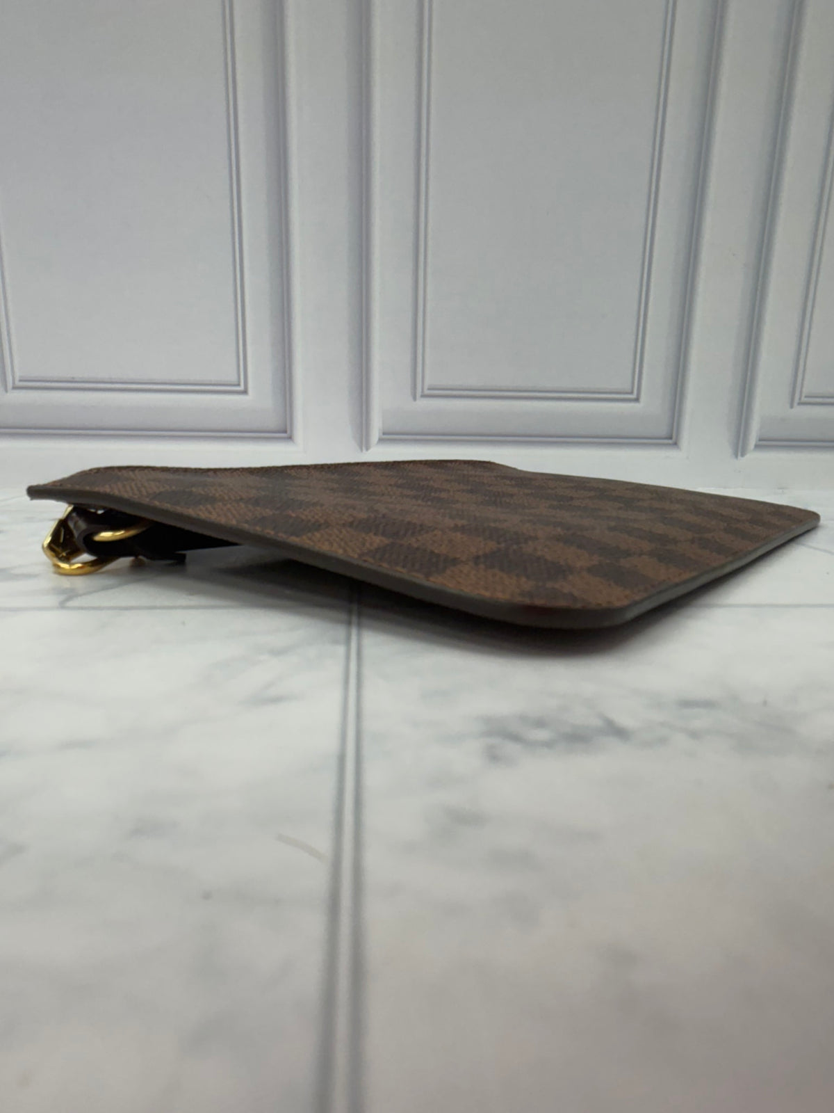 LIKE NEW Louis Vuitton Damier Ebene Neverfull Pouch