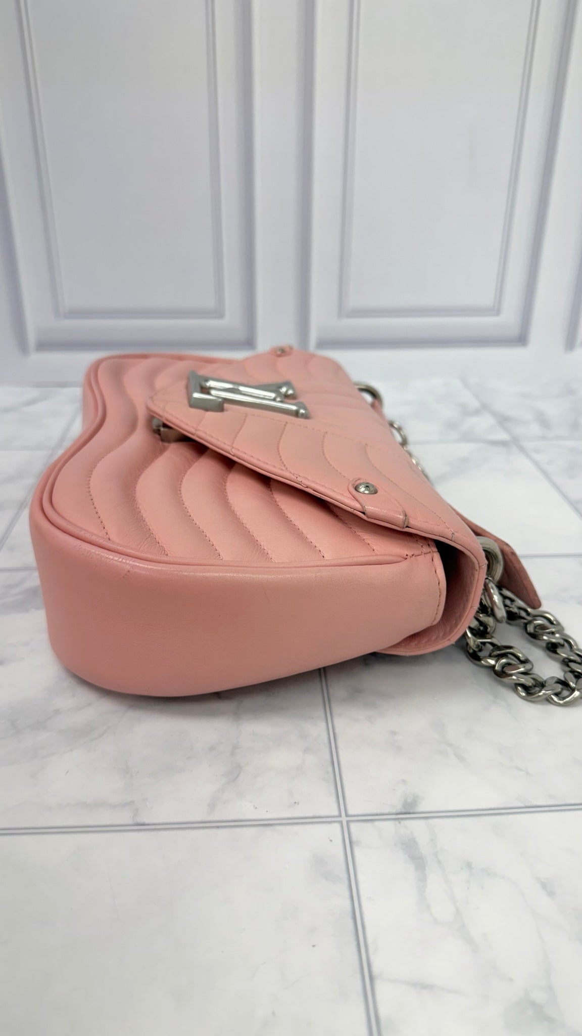 Louis Vuitton Light Pink Leather New Wave MM Chain Shoulder Bag 