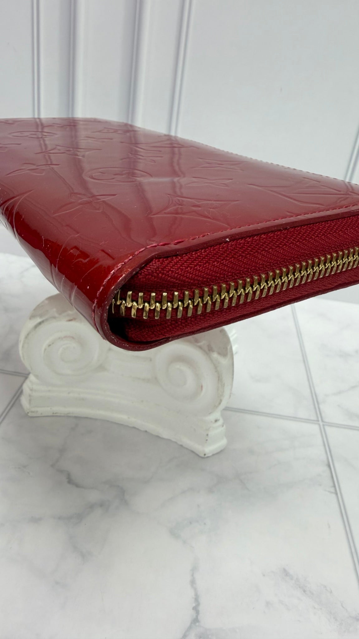 Louis Vuitton Red Vernis Zippy Wallet