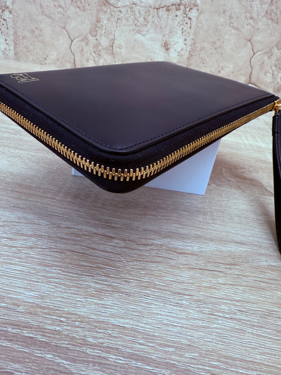 BRAND NEW- Burberry Black Leather Wallet Clutch 