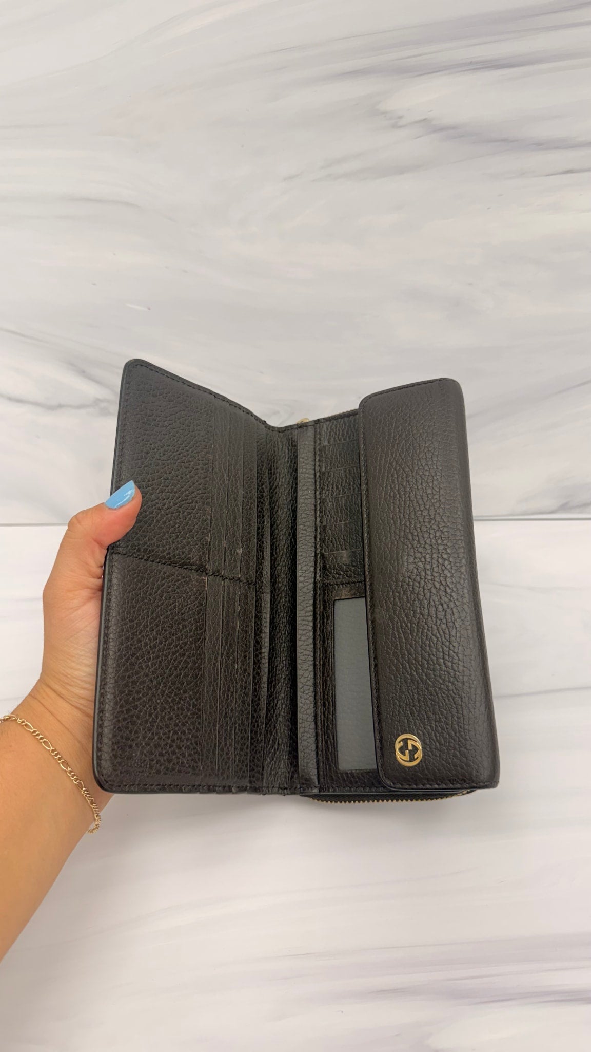 Gucci Brown Pebbled Leather Zippy Wallet 