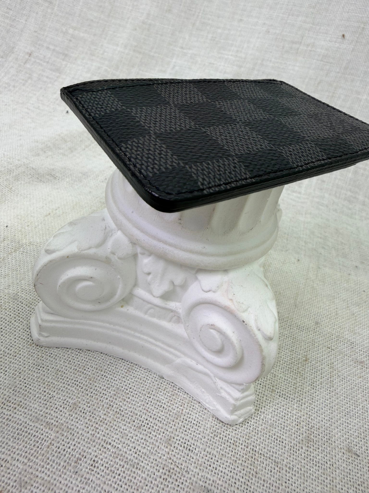 Louis Vuitton Damier Graphite  Neo Portes Card Holder