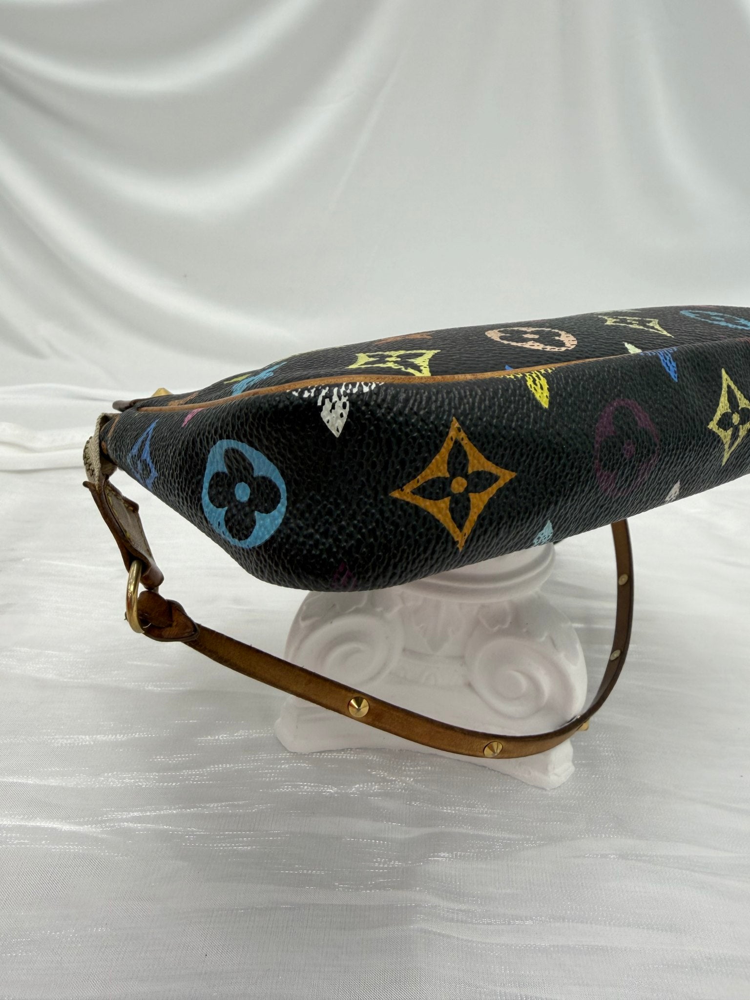 Louis Vuitton Black Multicolor Monogram Pochette Shoulder Bag