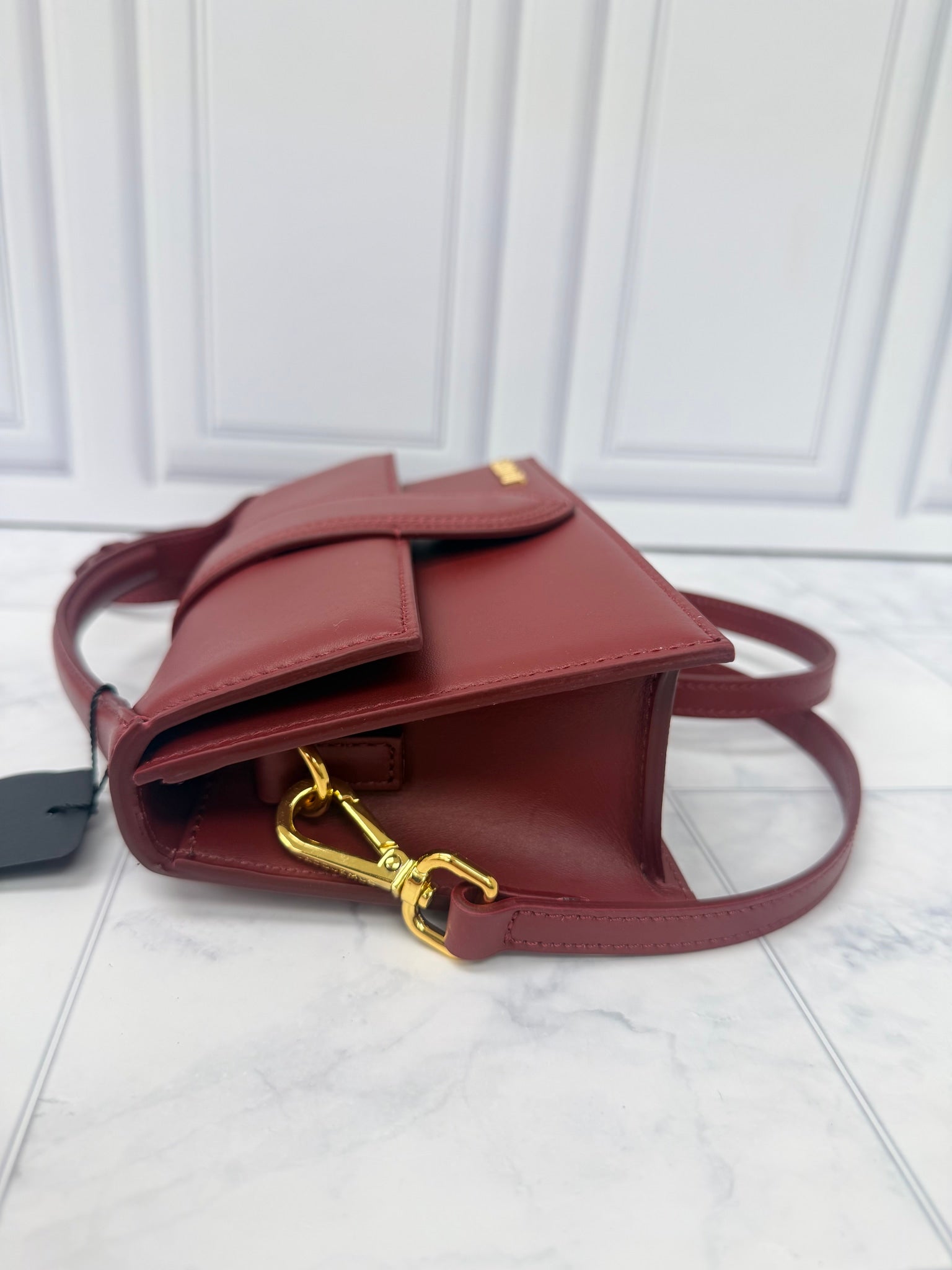 BRAND NEW - Jacquemus Burgundy Leather Le Grand Bambino 2Way Handbag