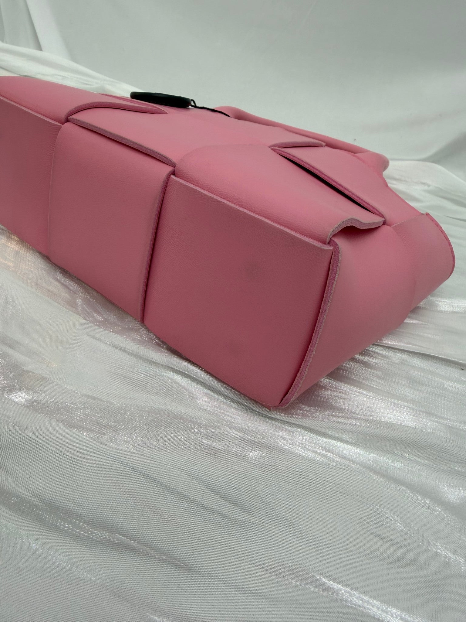 Bottega Veneta Pink Lambskin Maxi Intreccio Candy Arco Tote Ribbon