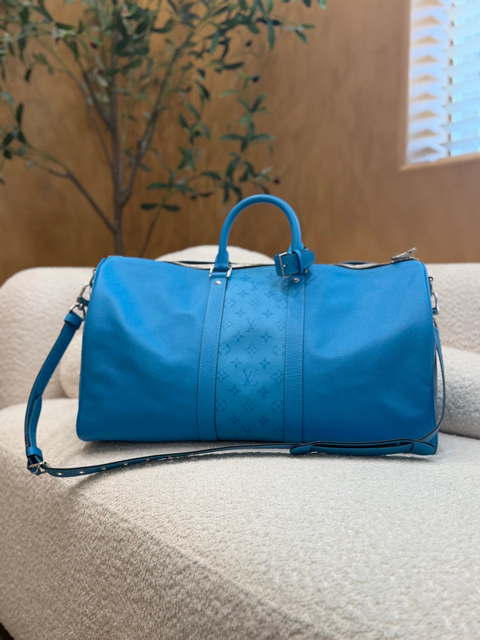 Louis Vuitton Blue Leather Keepall 50 Bandouliere