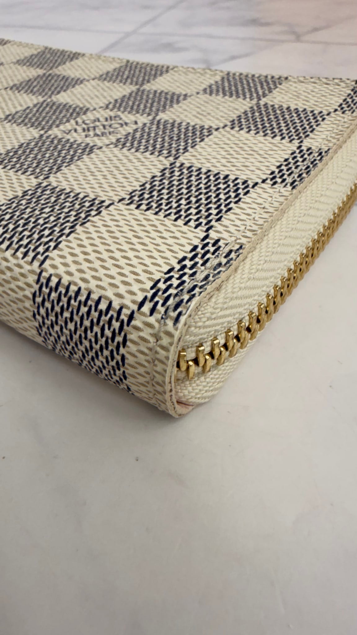 Louis Vuitton Damier Azur Zippy Long Wallet 