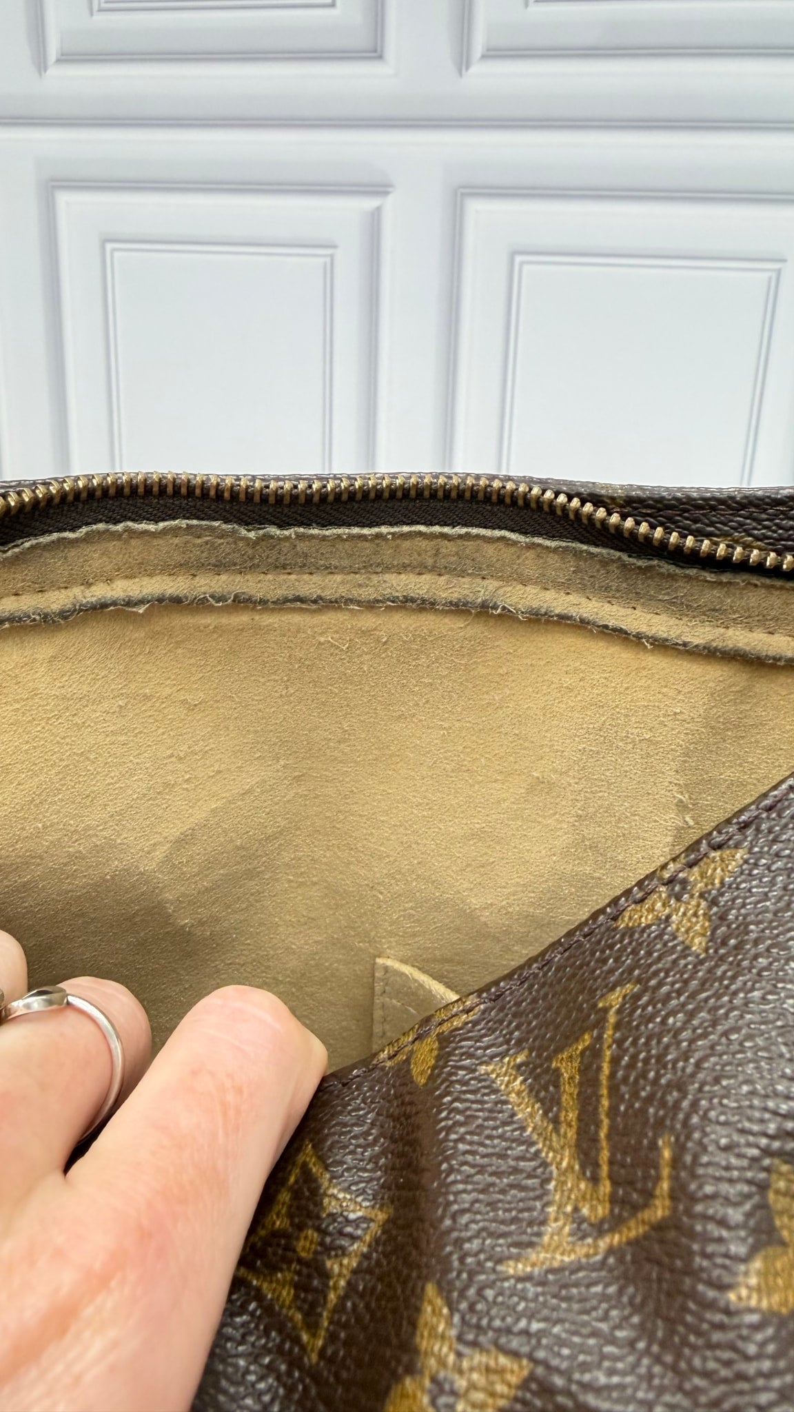 Louis Vuitton Monogram Looping Bag GM