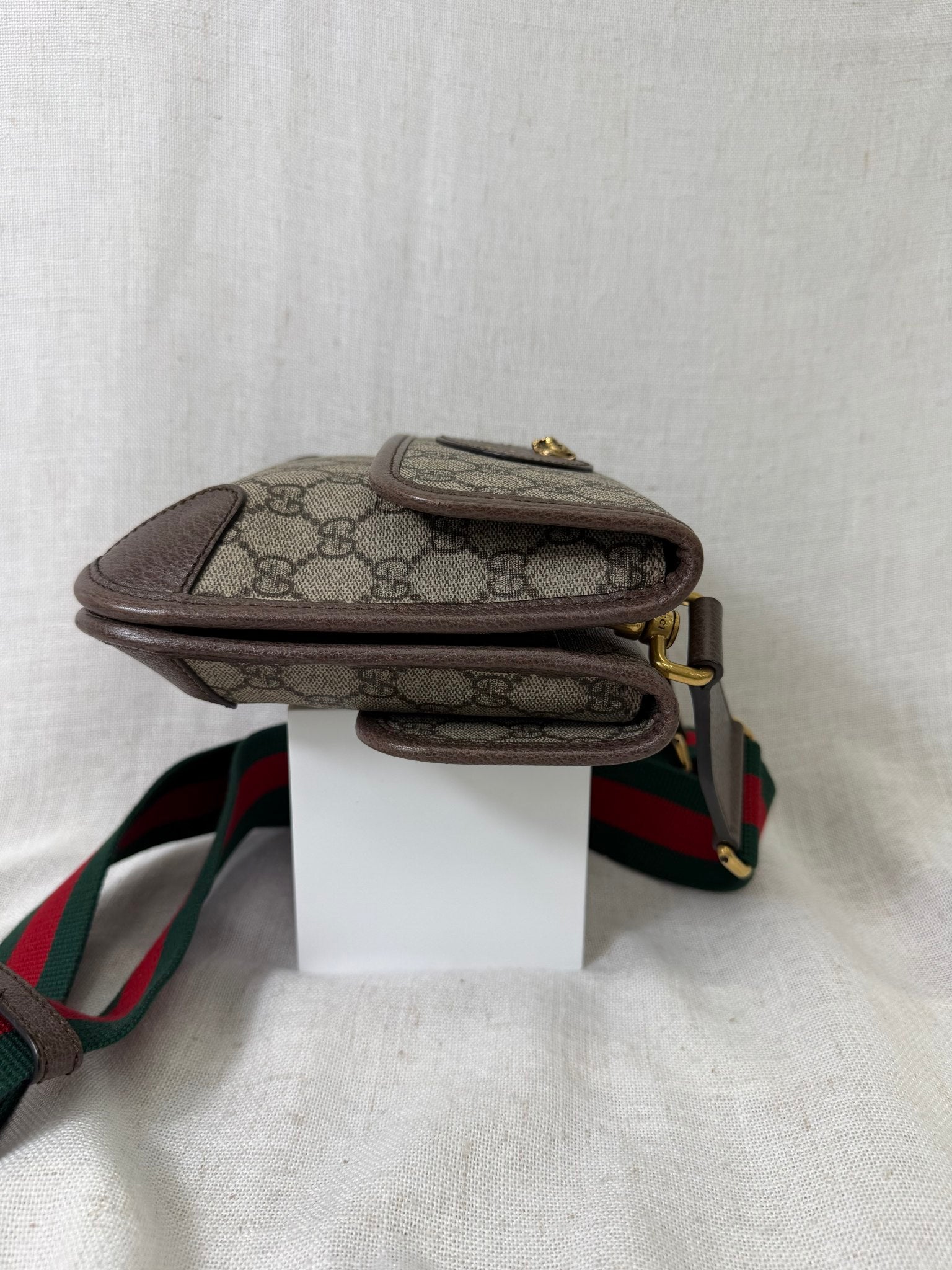 Gucci GG Supreme Neo Vintage Crossbody
