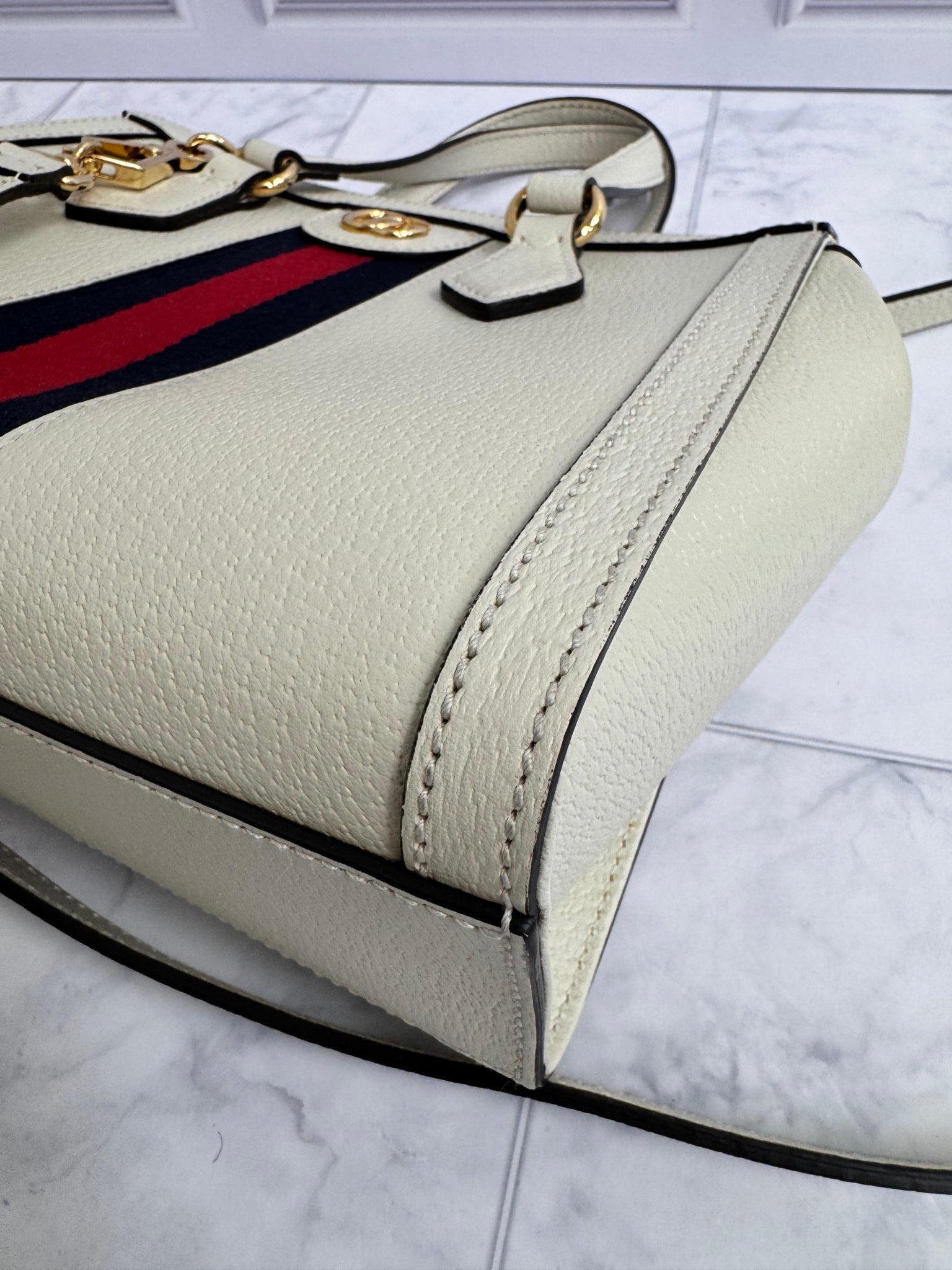 Gucci White Web Grained Leather Ophidia Small Crossbody Tote Bag