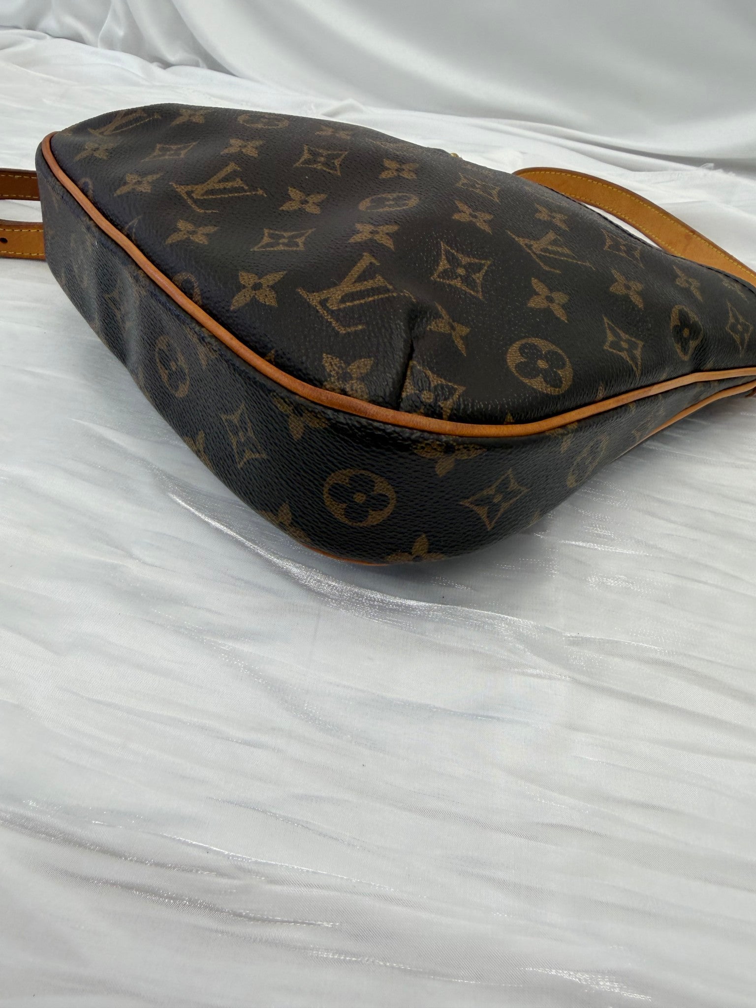 Louis Vuitton Monogram Odeon PM Crossbody