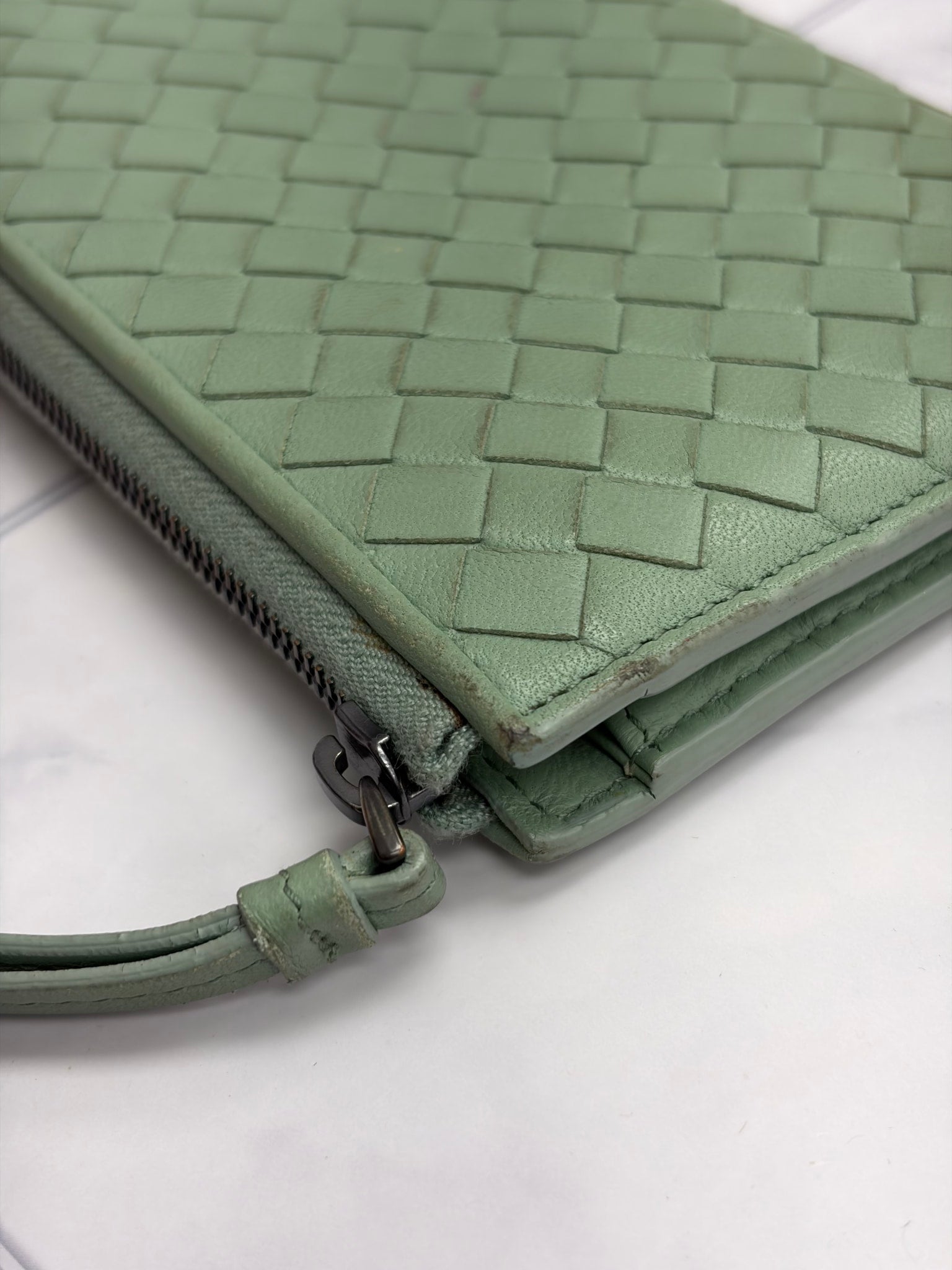 Bottega Veneta Green Intrecciato Leather Zippy Wallet