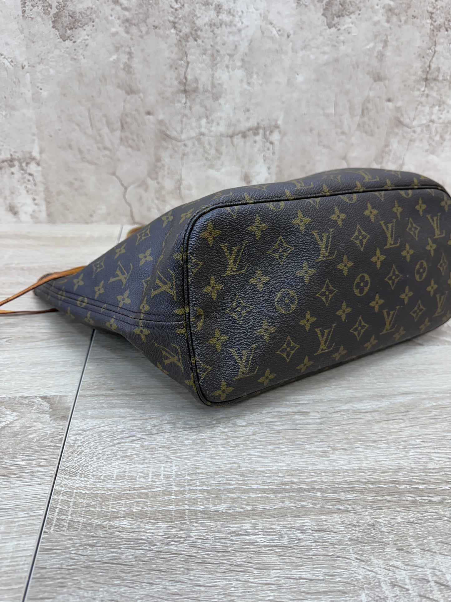 Louis Vuitton Monogram Neverfull MM