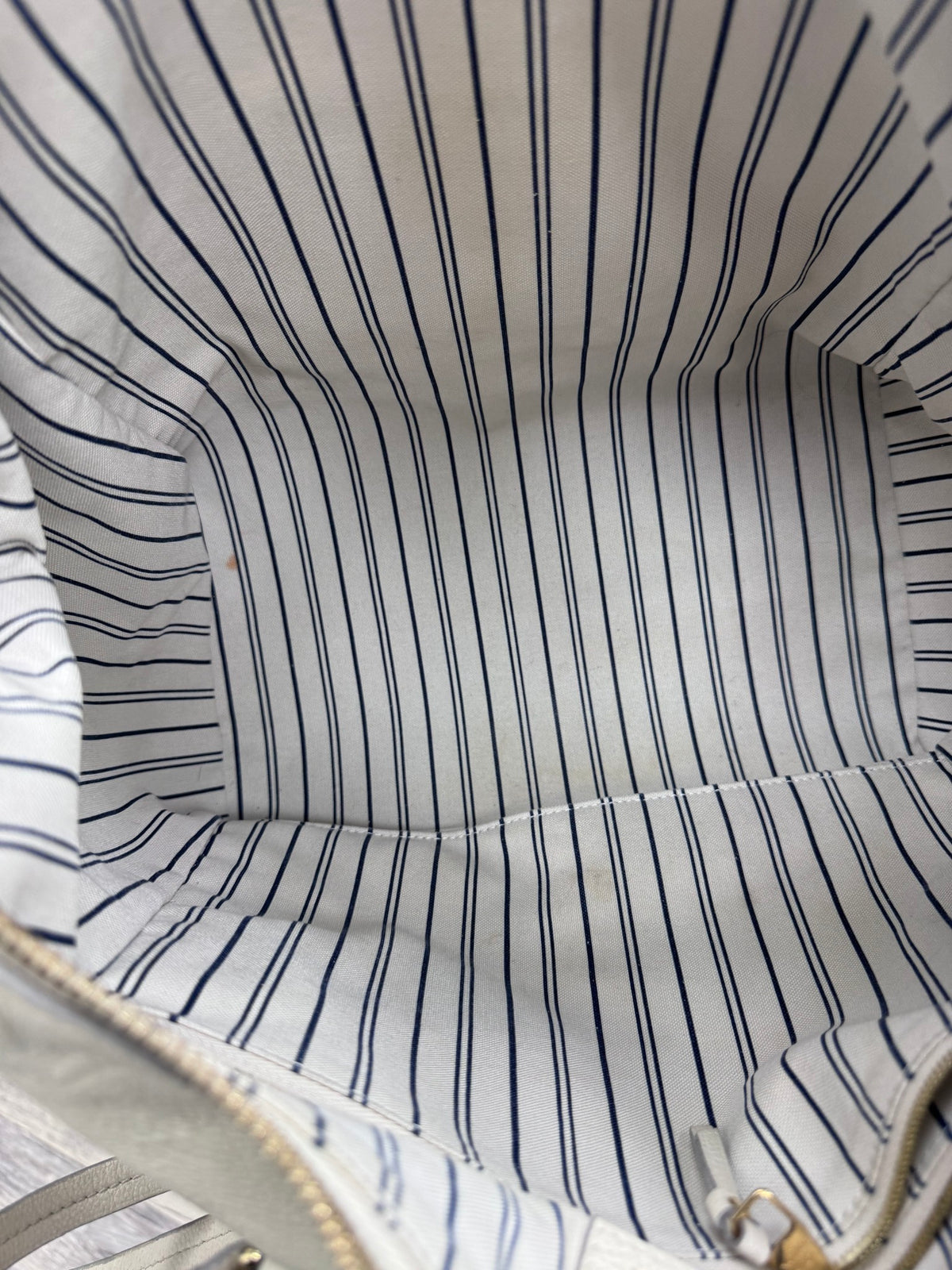 Louis Vuitton Monogram Empreinte Lumineuse Bag PM