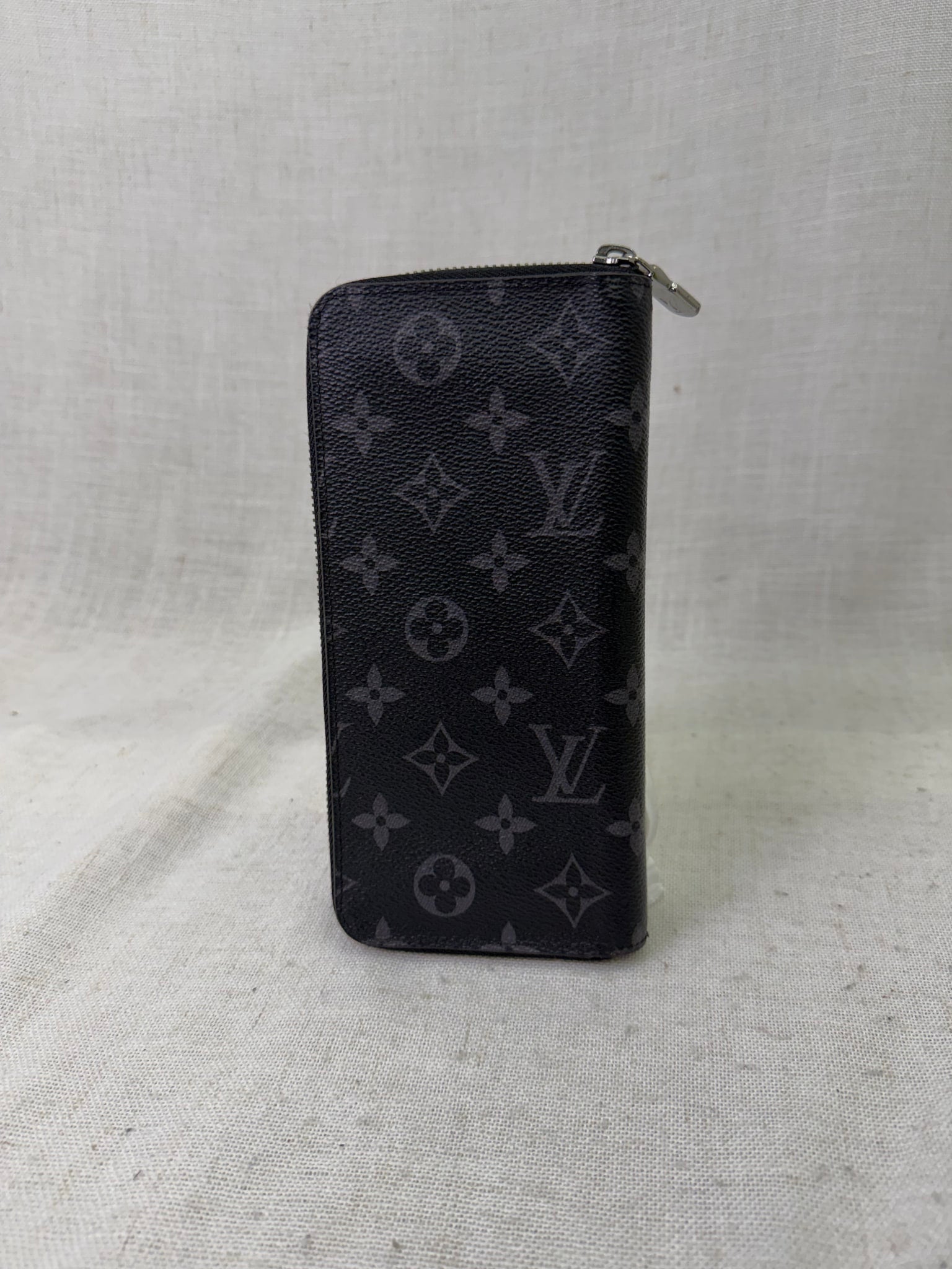 Louis Vuitton Monogram Eclipse  Vertical Zippy