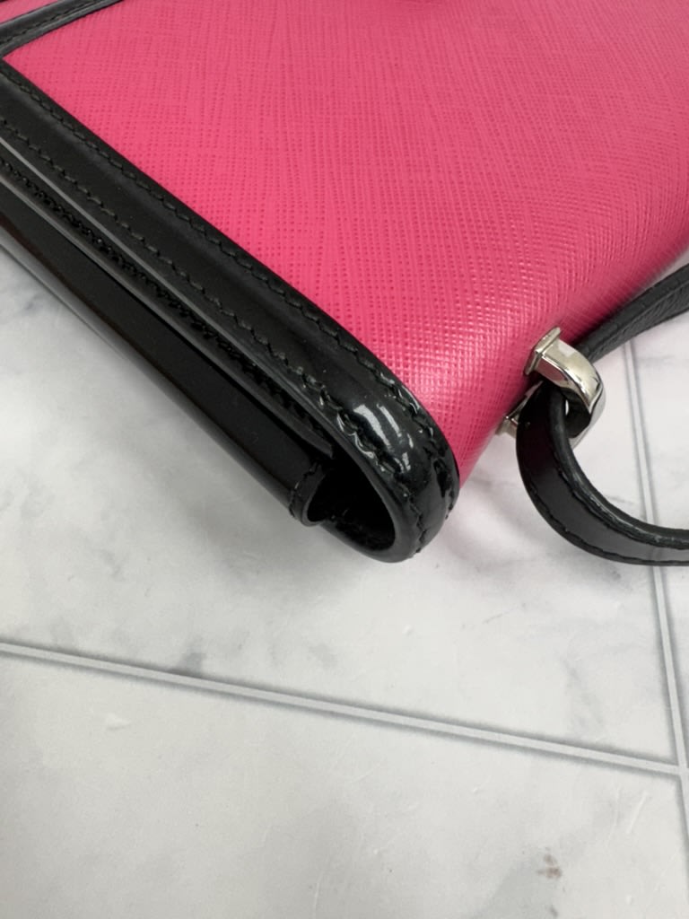 Salvatore Ferragamo Pink Saffiano Leather Vara Bow Medium Flap Crossbody Bag