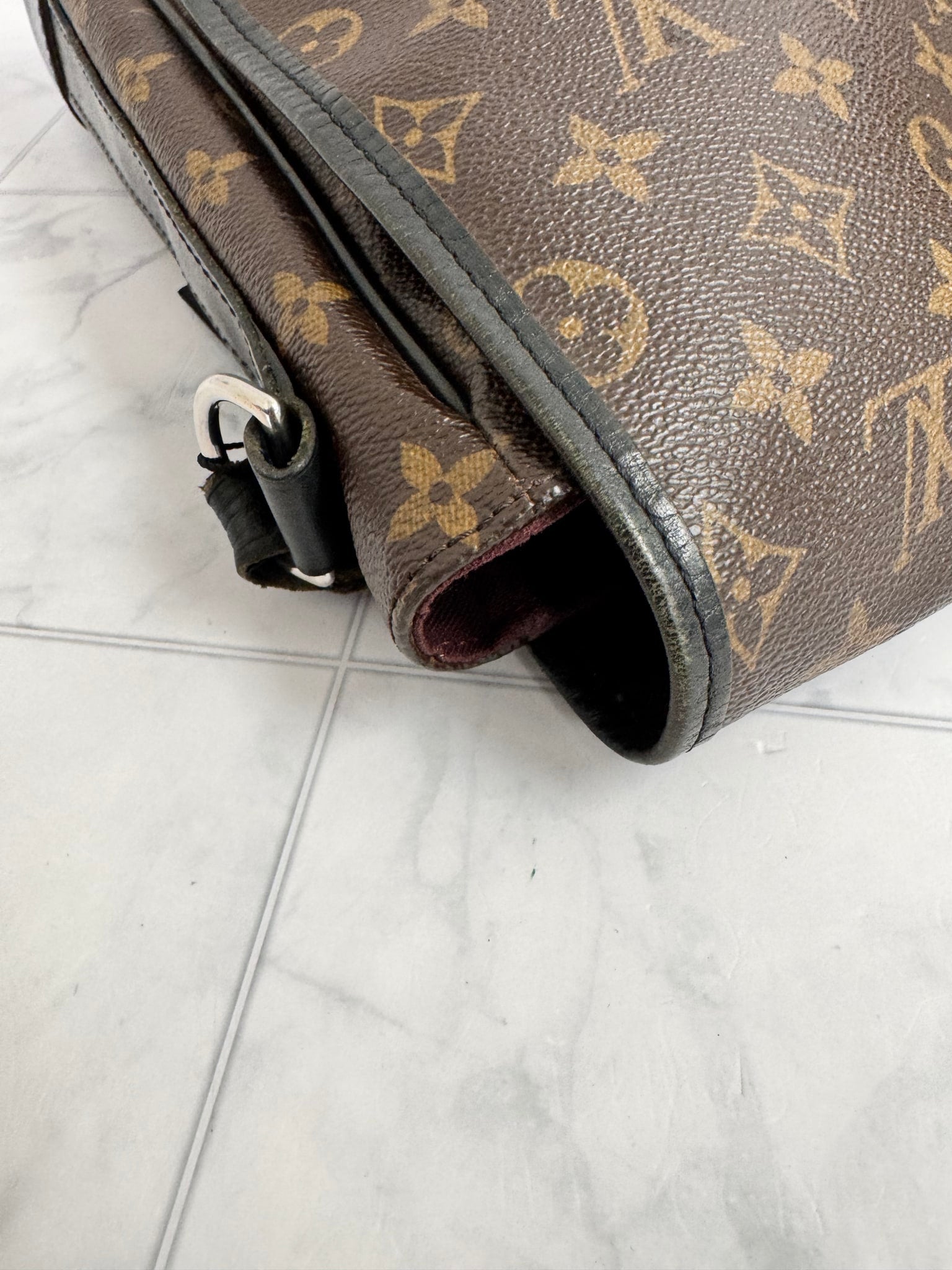 Louis Vuitton Monogram Macassar Bass Messenger Bag MM