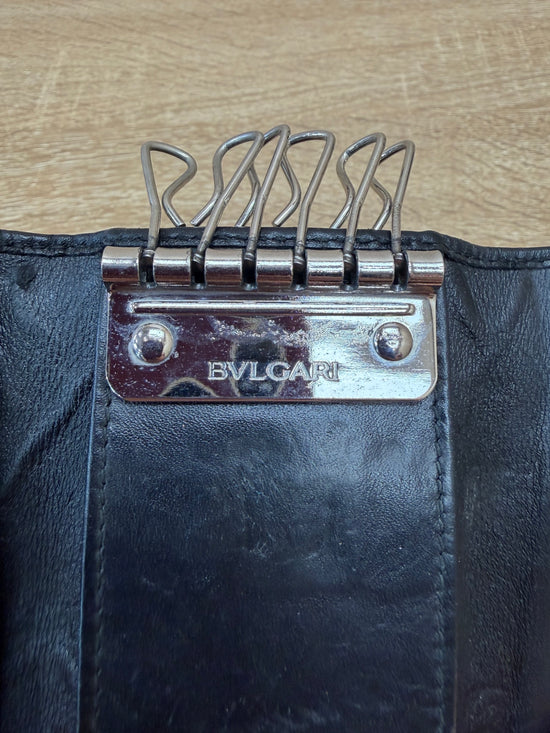 https://res.cloudinary.com/dyql5hig8/image/upload/v1759174511/gum4sdbulj5r6vfqu7tl.jpg