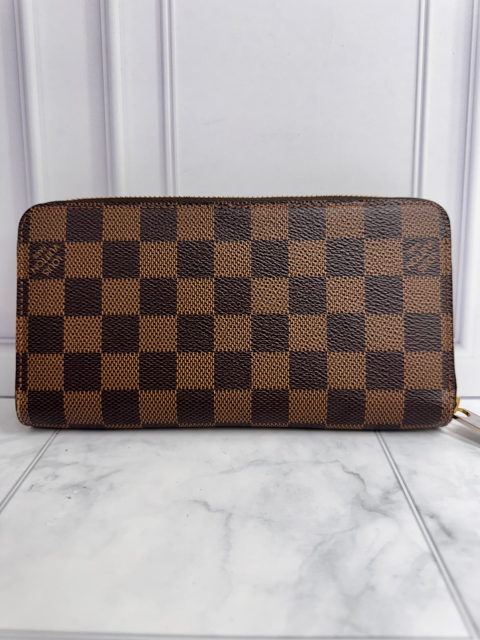 Louis Vuitton Daimer Ebene Zippy Wallet