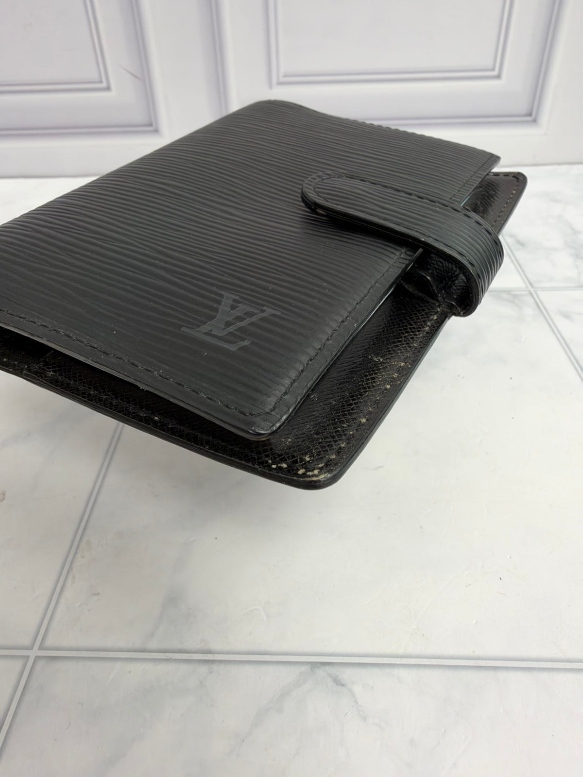 Louis Vuitton Black Epi Leather Agenda PM