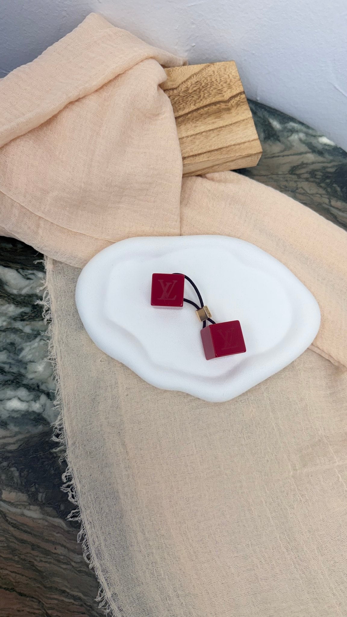 LIKE NEW -  Louis Vuitton Red Resin Cube Elastic Hair Tie 