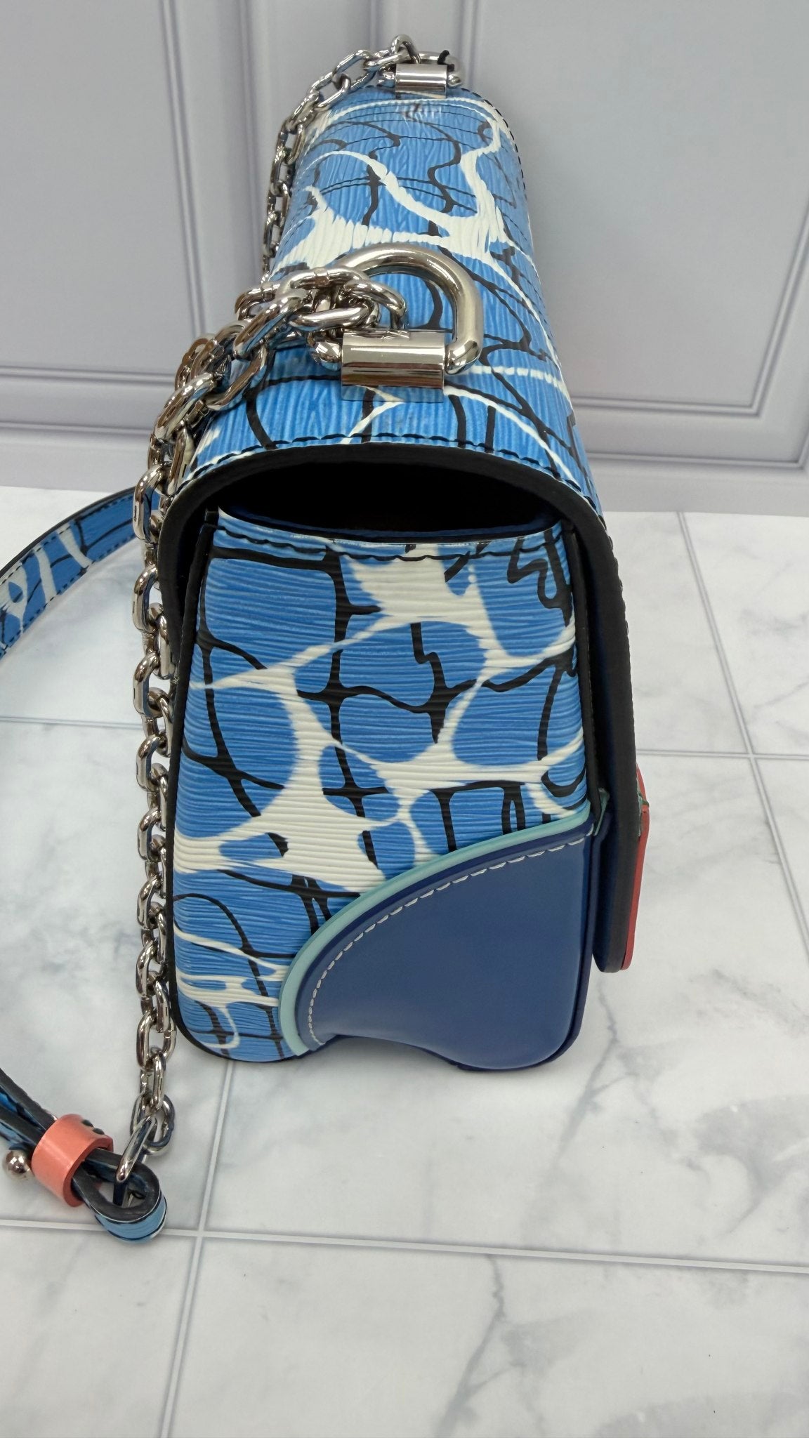 Louis Vuitton Aqua Print Epi Leather Twist MM Bag