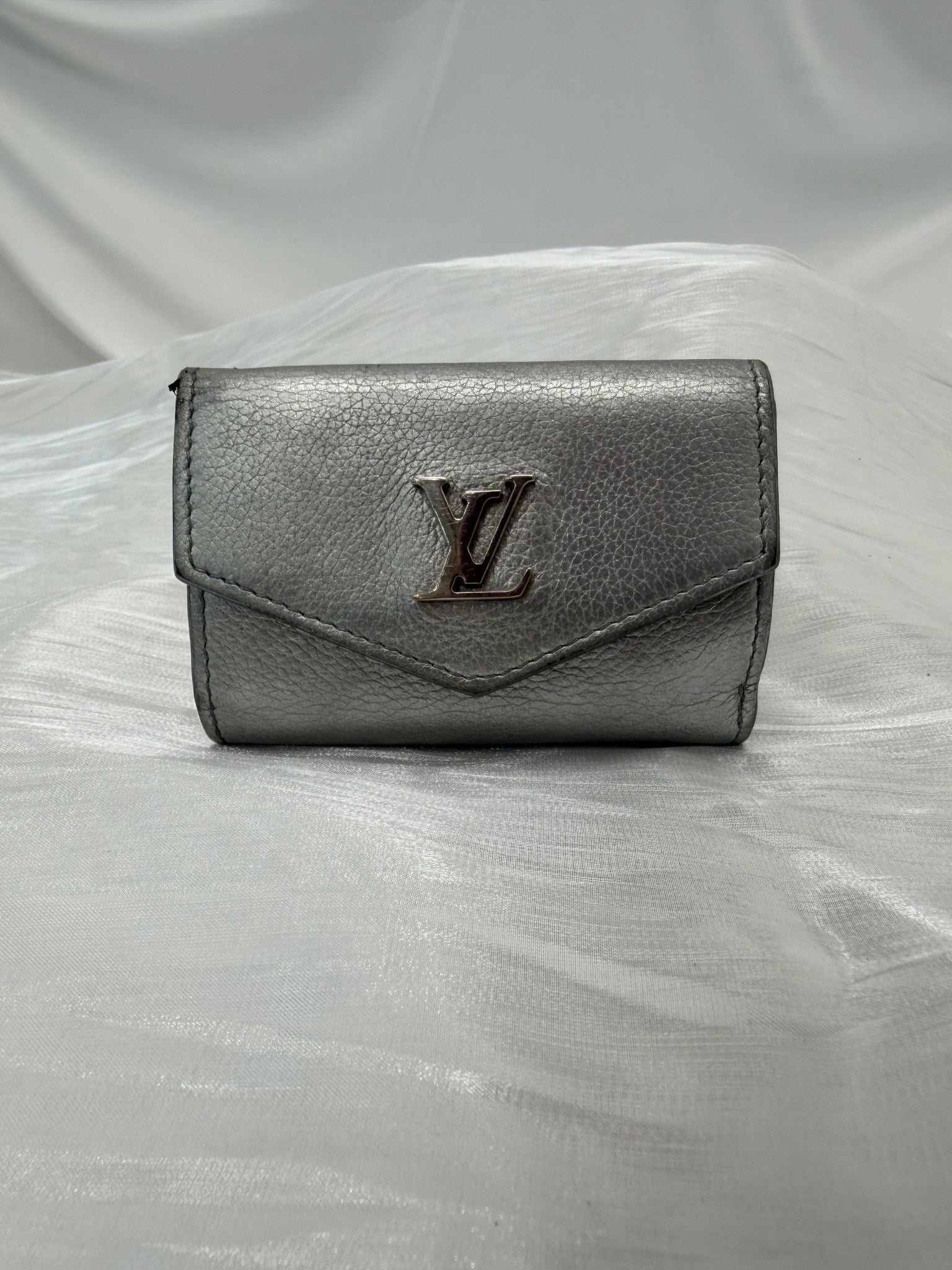 Louis Vuitton Silver Leather Mini Lockme Compact Trifold Wallet