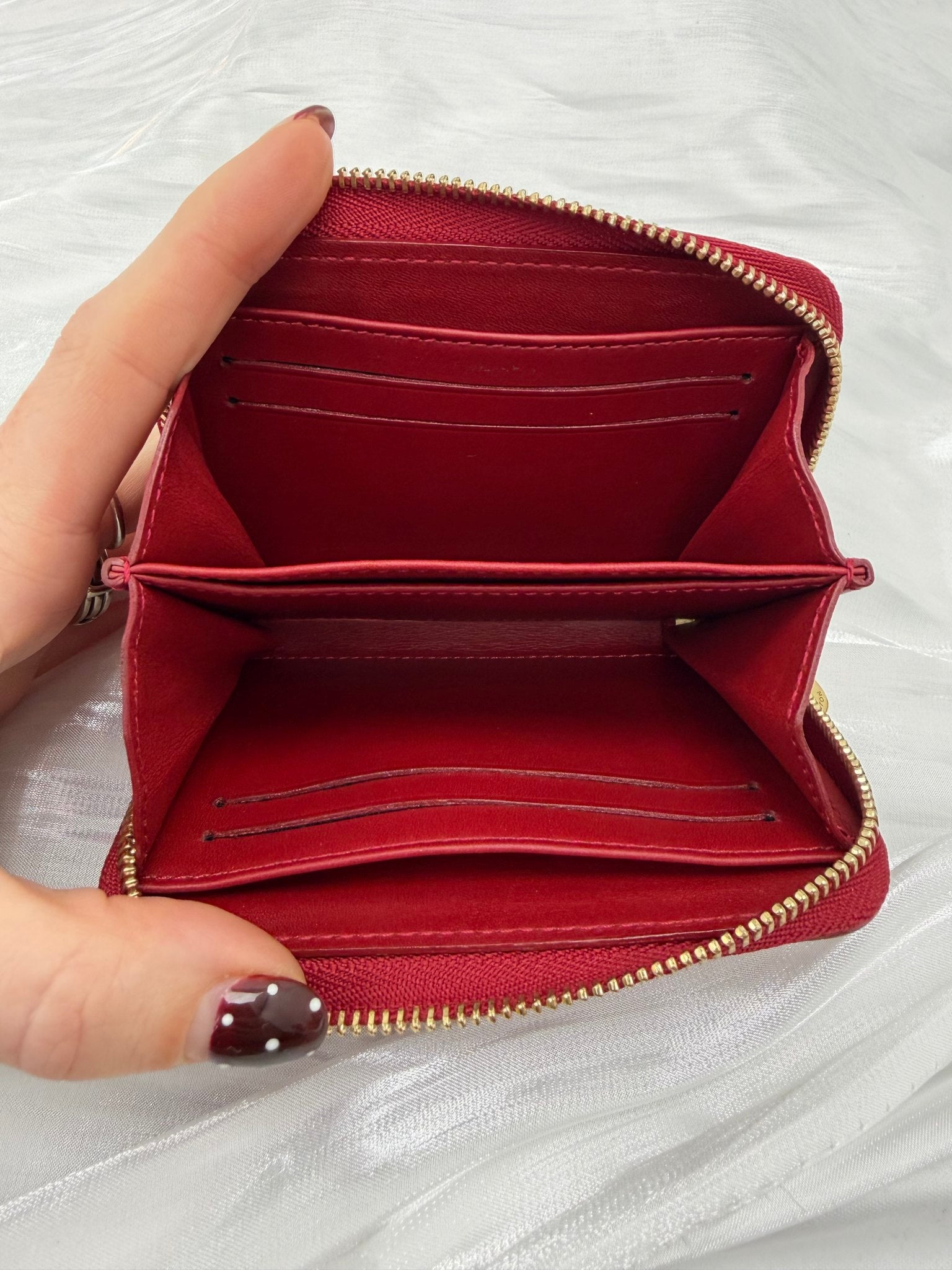 Louis Vuitton Red Vernis Compact Zippy Wallet 