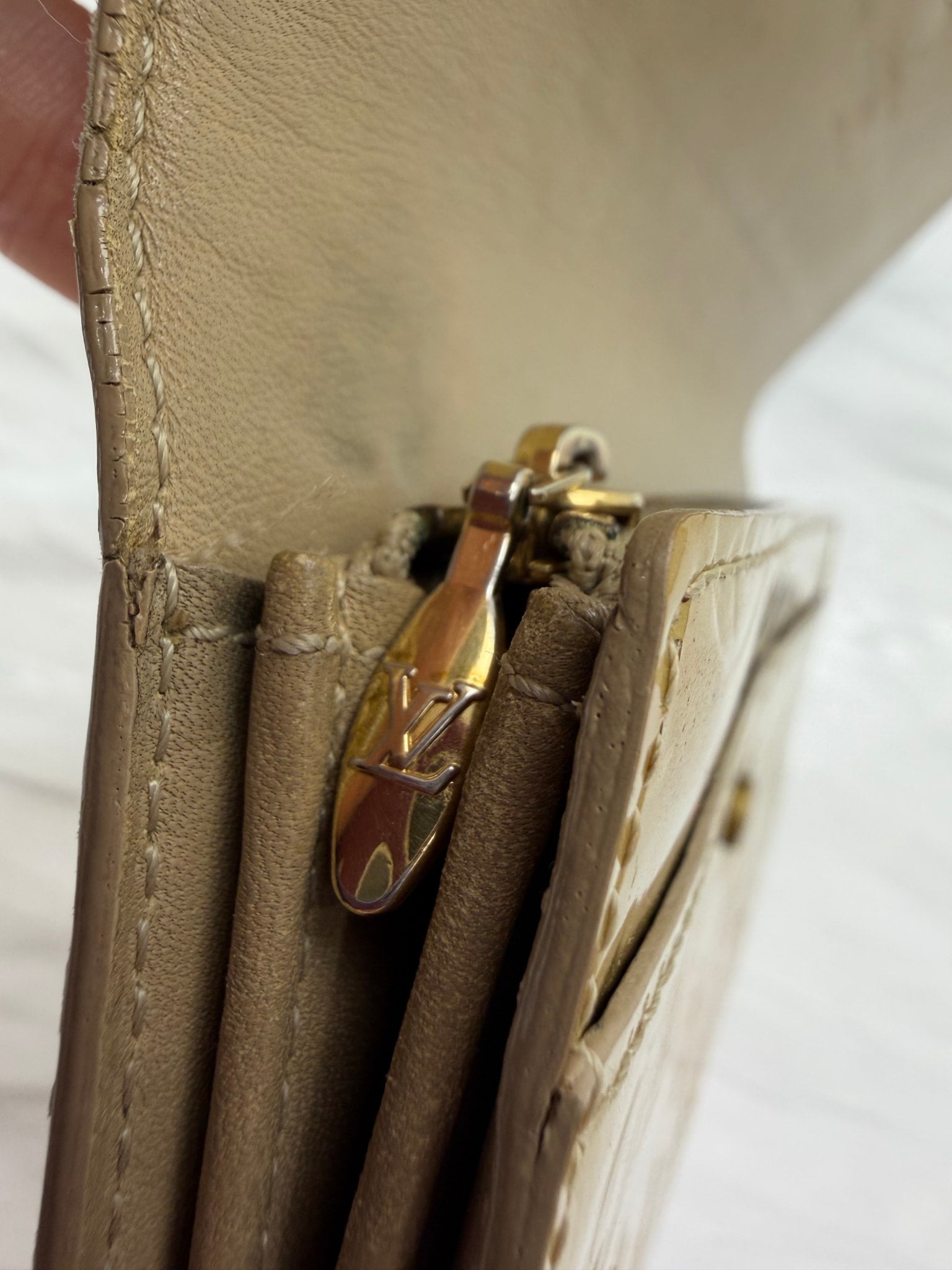 Louis Vuitton Yellow Vernis Sarah Wallet