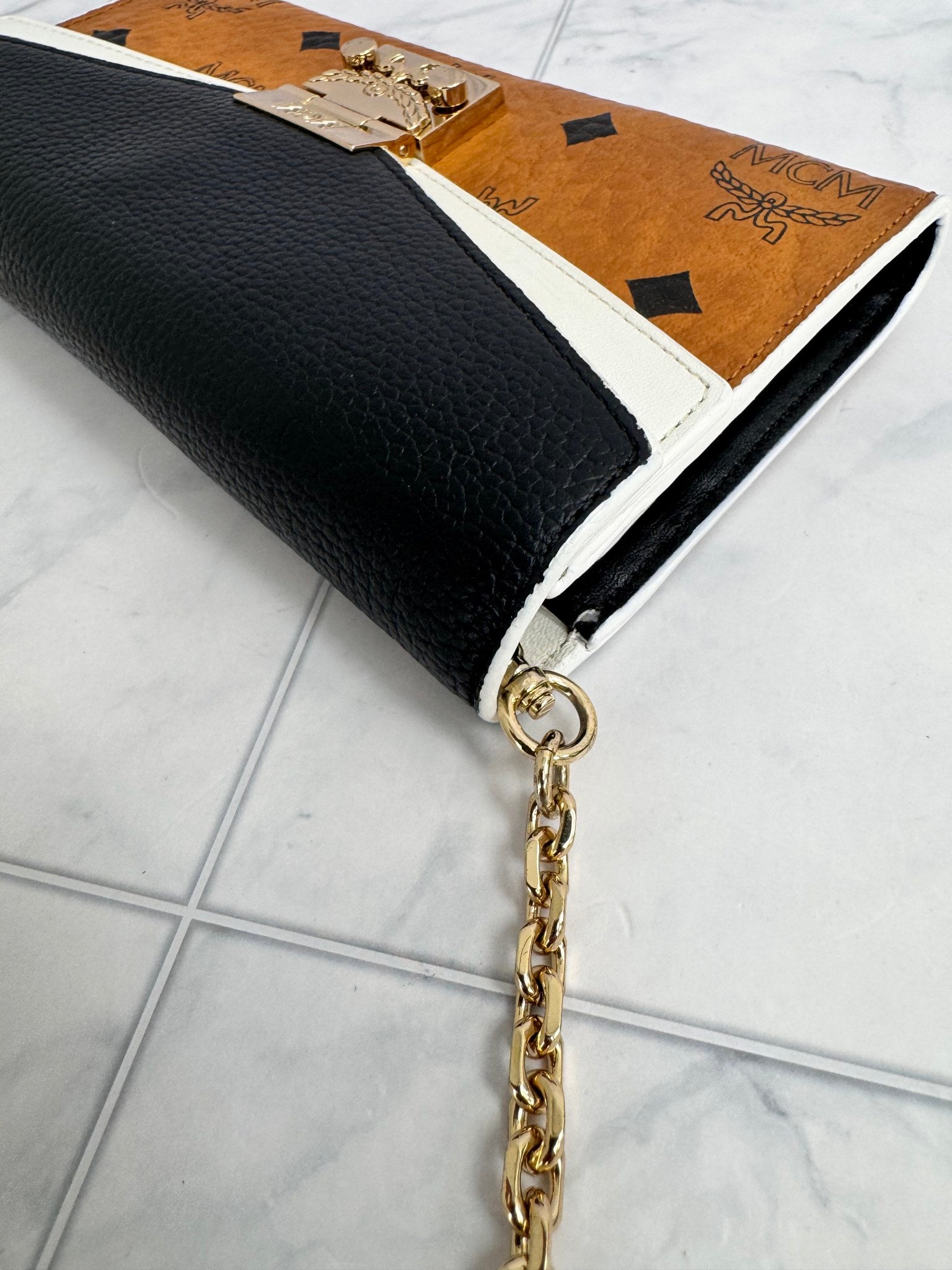 MCM Tricolor Grained Leather Wallet On A Chain