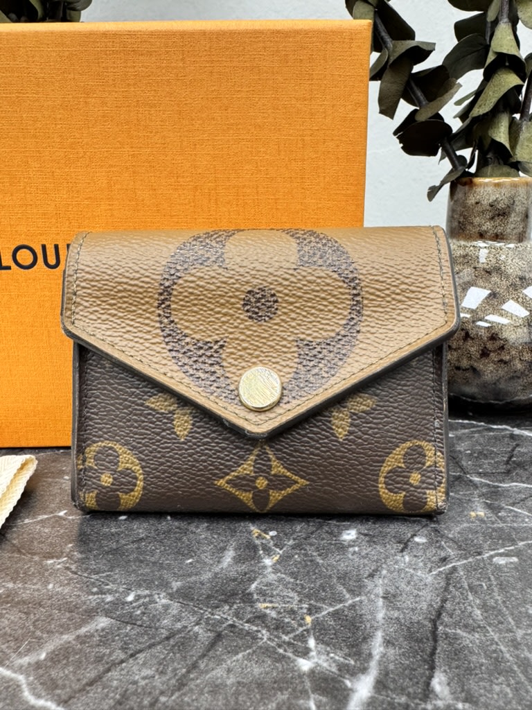 Louis Vuitton Monogram Reverse Portefeuille Zoe Compact Wallet