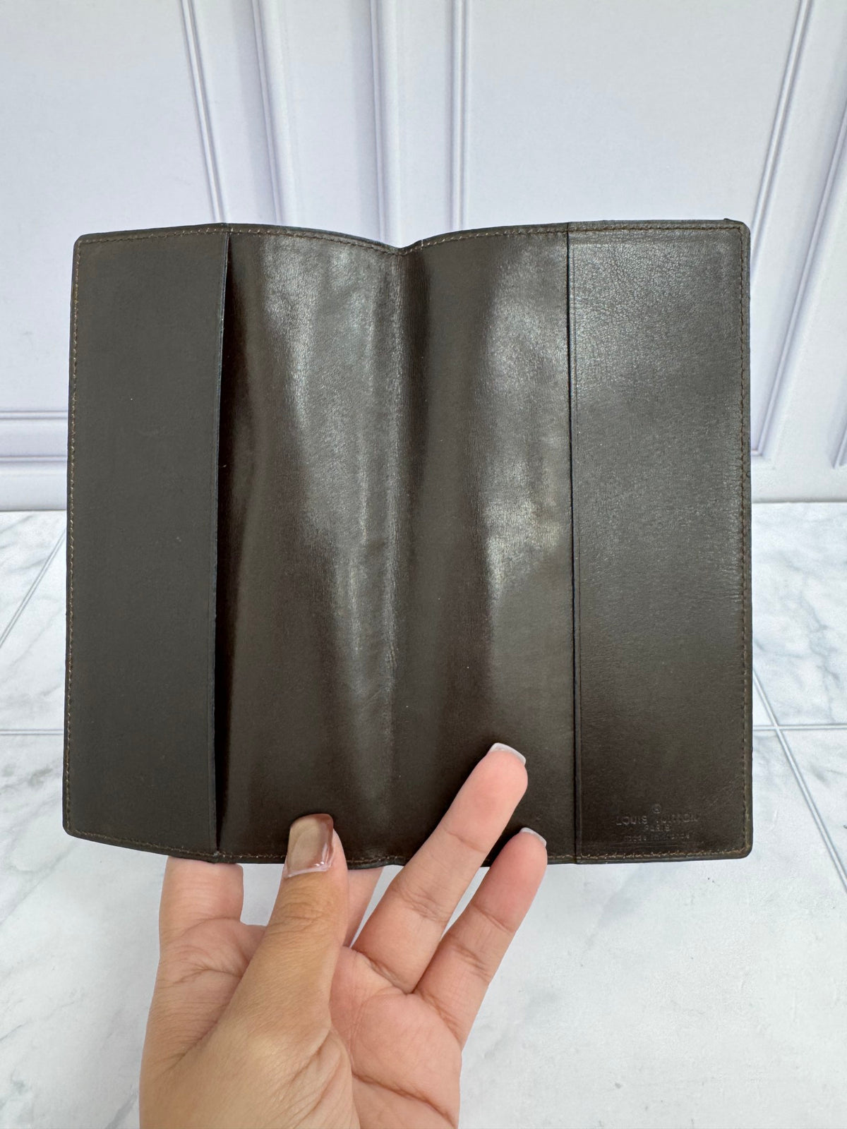 Louis Vuitton Monogram Checkbook Cover