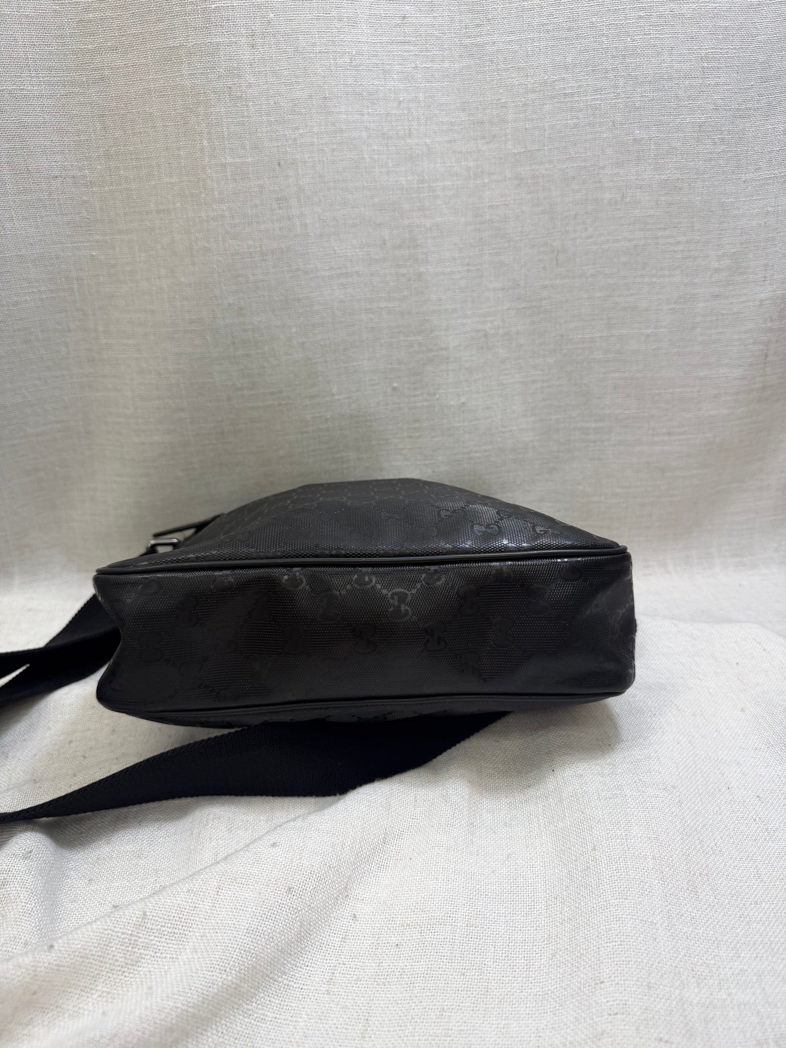 Gucci Black Coated Canvas GG Imprime Messenger Bag