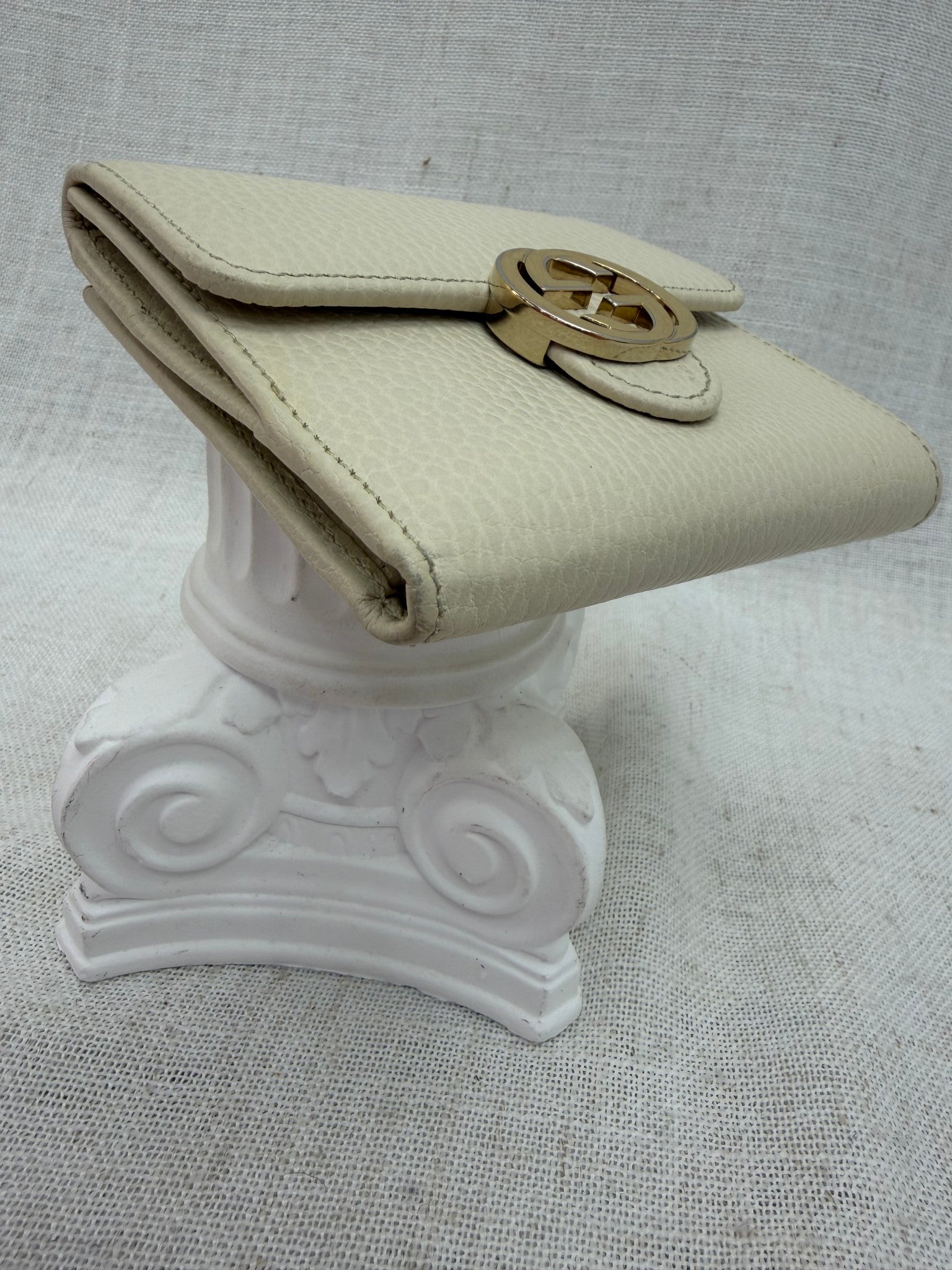 Gucci Ivory Leather Interlocking G Compact Wallet