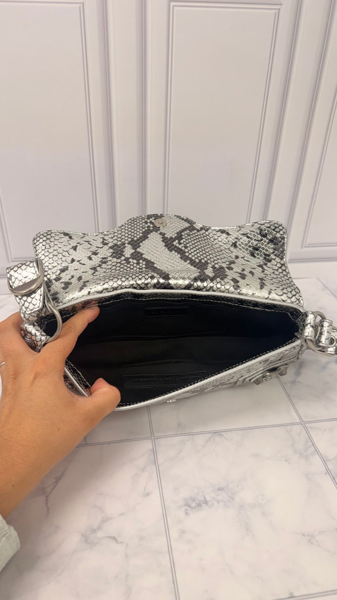 Balenciaga Silver Snakeskin Embossed Leather Le Cagole Shoulder Bag 
